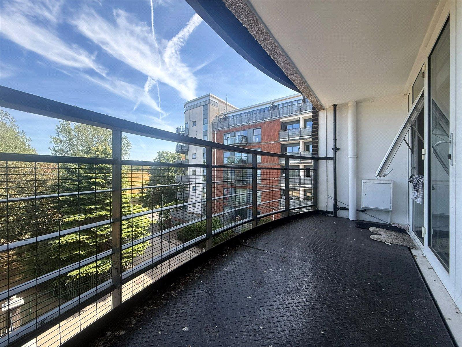 2 bedroom property for sale in Master Gunner Place | Robinson Jackson