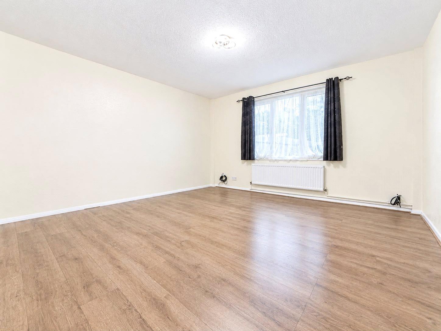 3 bedroom house for sale in Thamesmead | Robinson Jackson