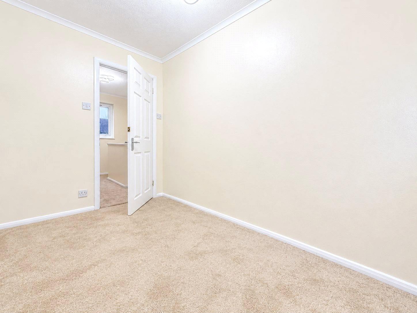 3 bedroom house for sale in Thamesmead | Robinson Jackson