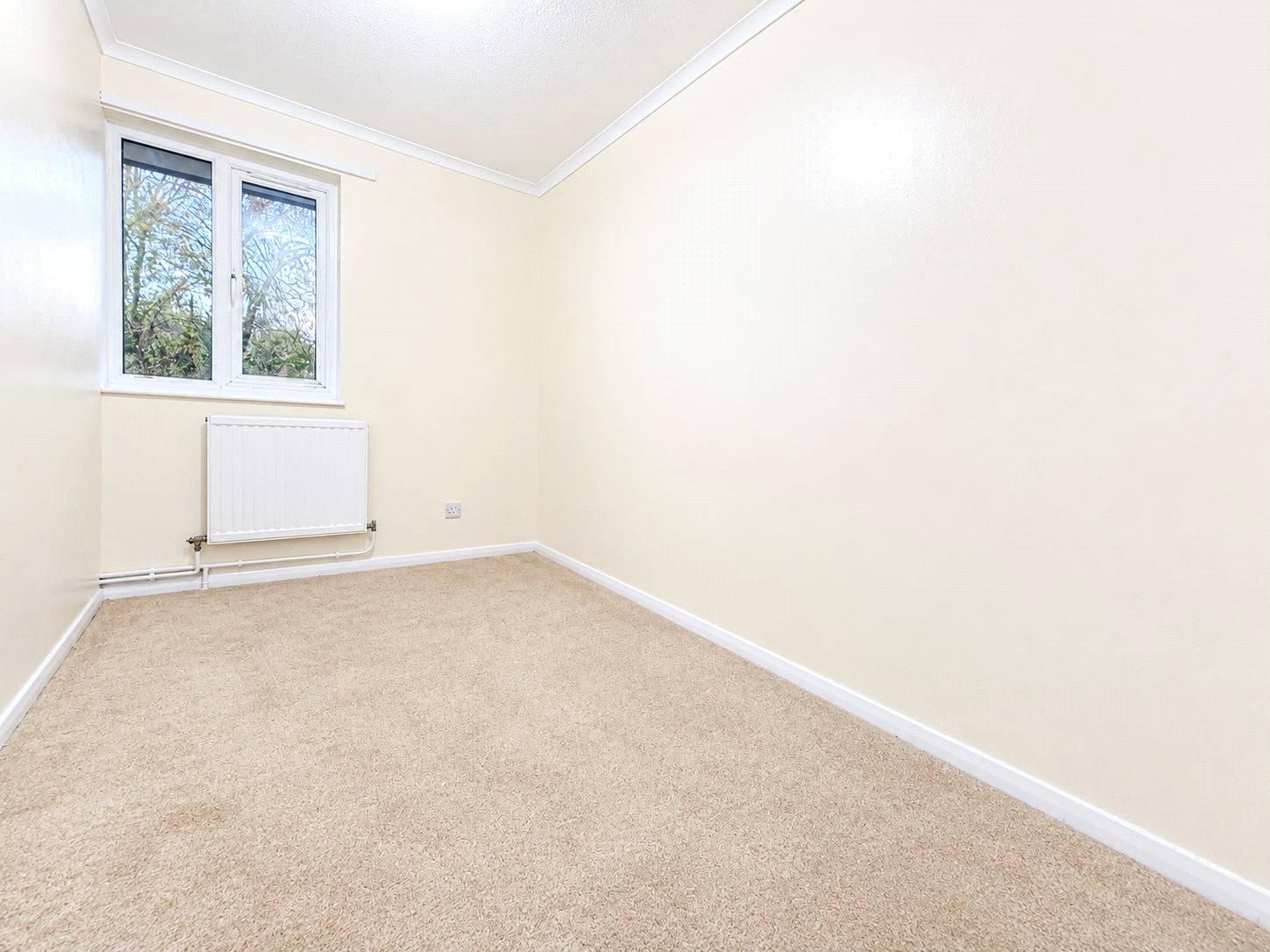 3 bedroom house for sale in Thamesmead | Robinson Jackson
