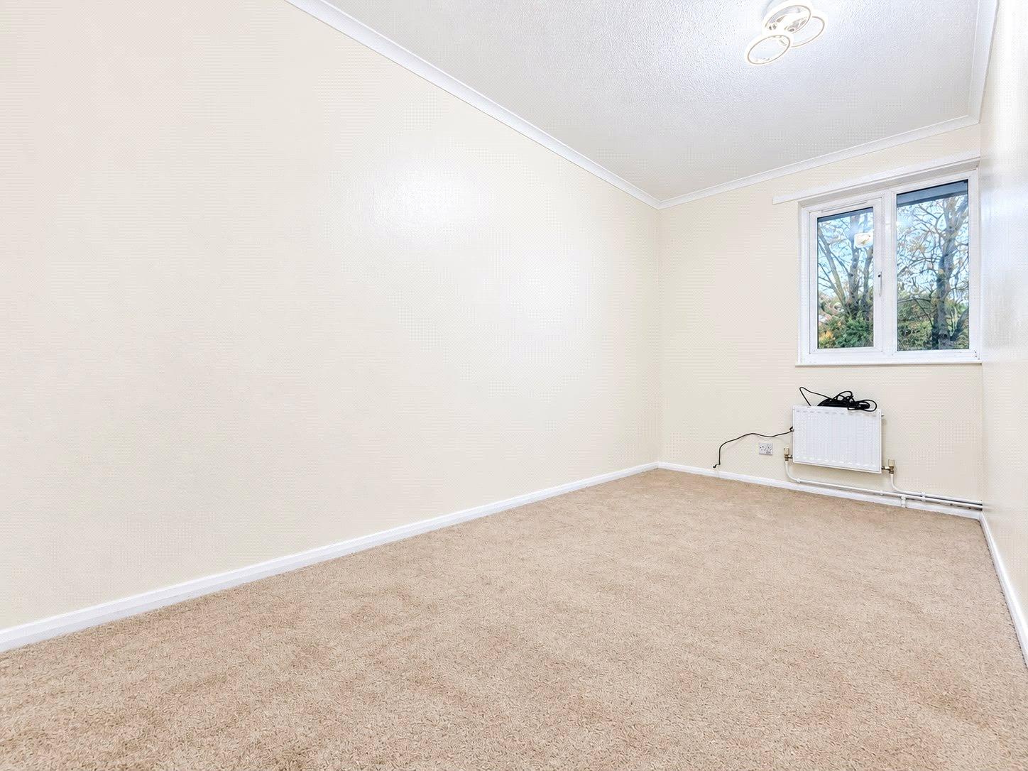 3 bedroom house for sale in Thamesmead | Robinson Jackson