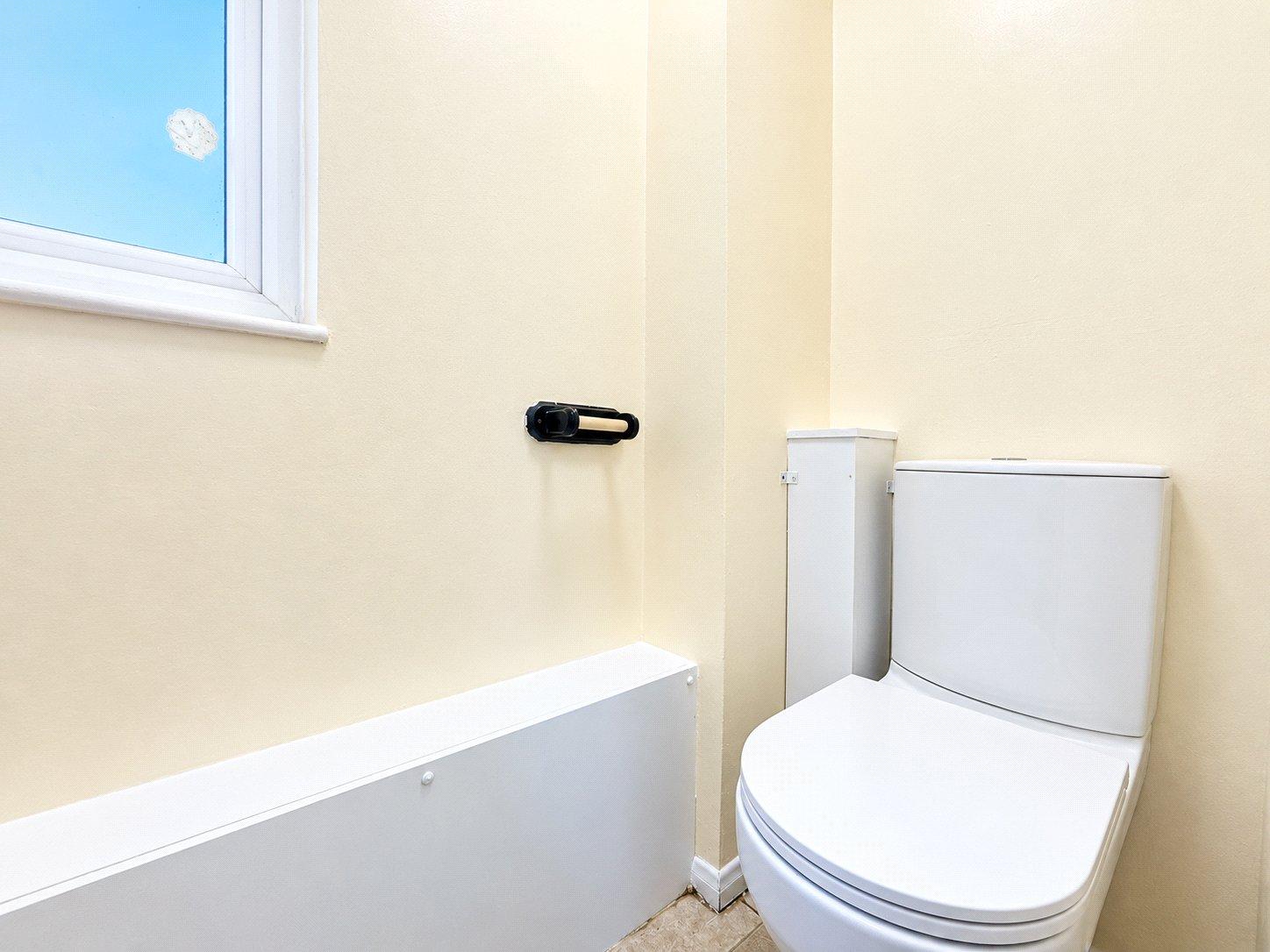3 bedroom house for sale in Thamesmead | Robinson Jackson