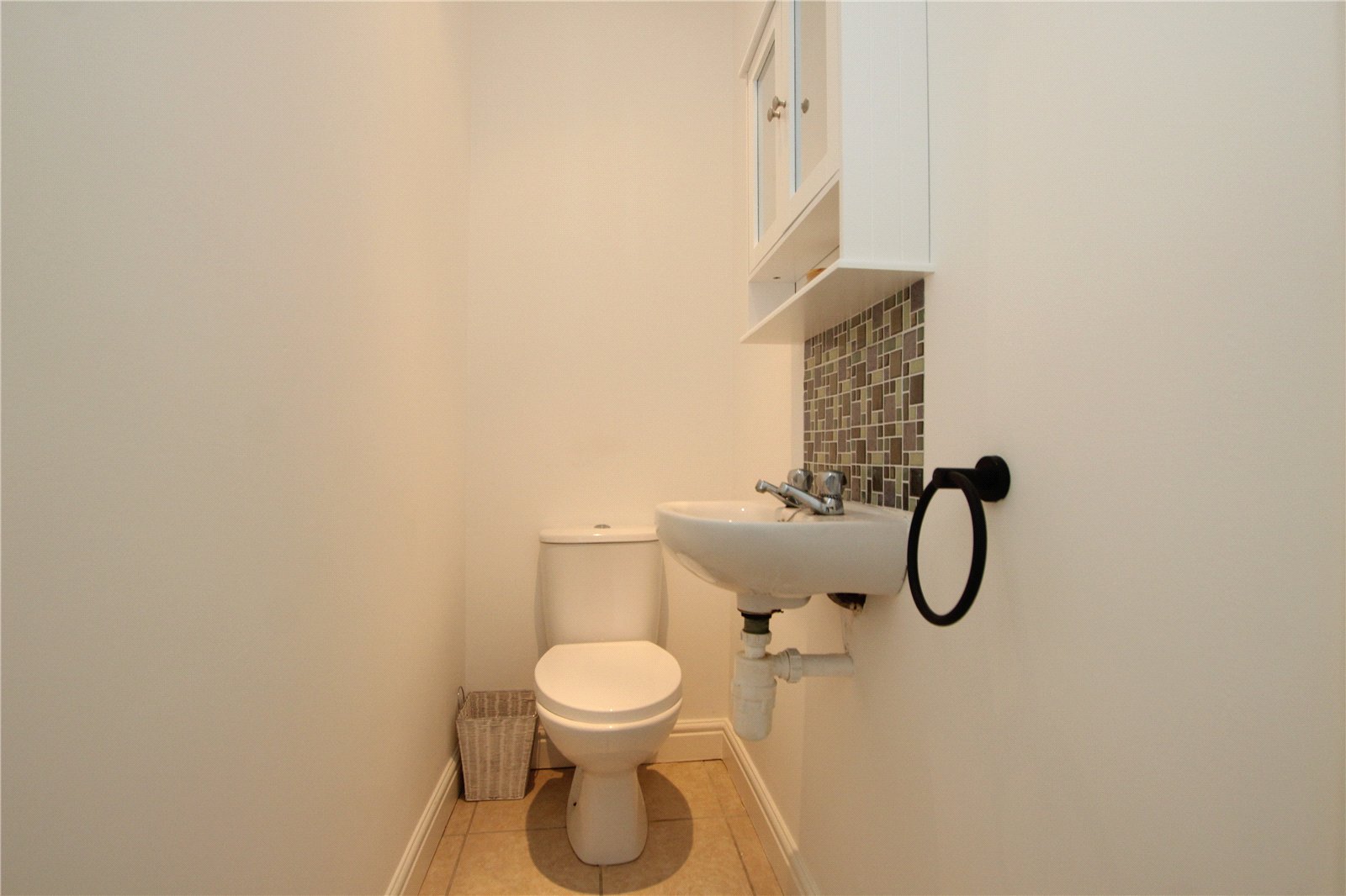 3 bedroom house for sale in Plumstead Common | Robinson Jackson