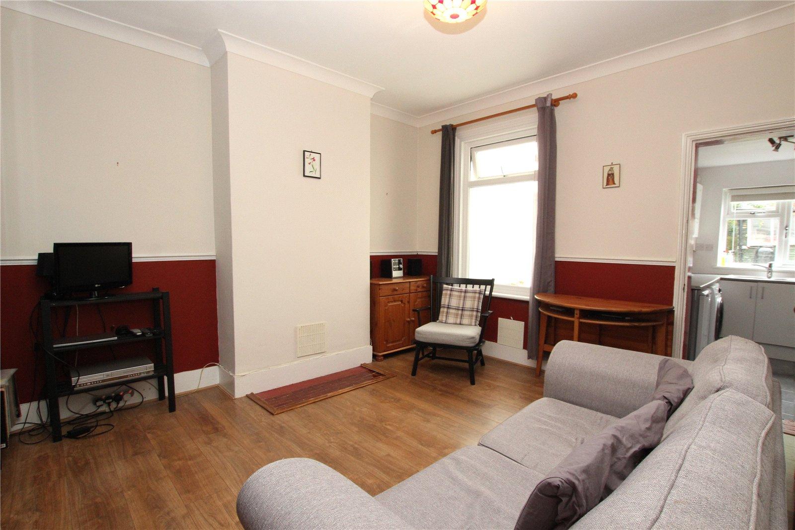2 bedroom house for sale in Plumstead Common | Robinson Jackson