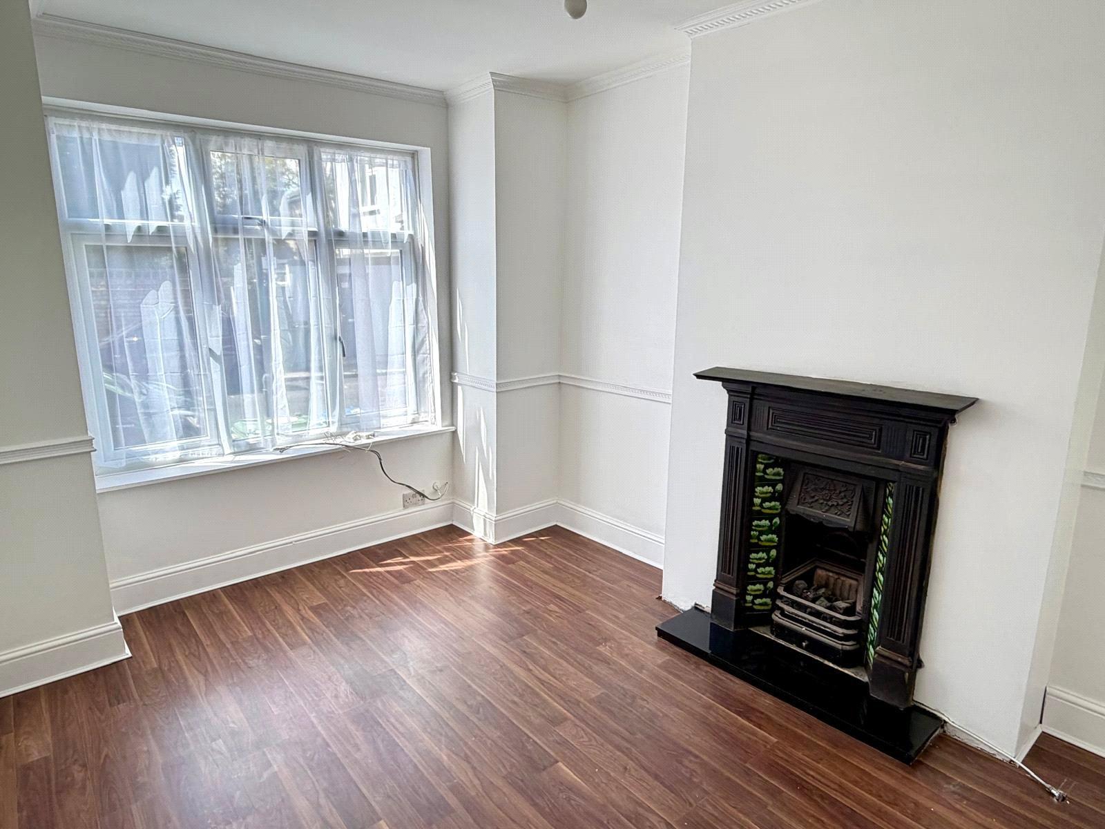 2 bedroom house for sale in Plumstead Common | Robinson Jackson