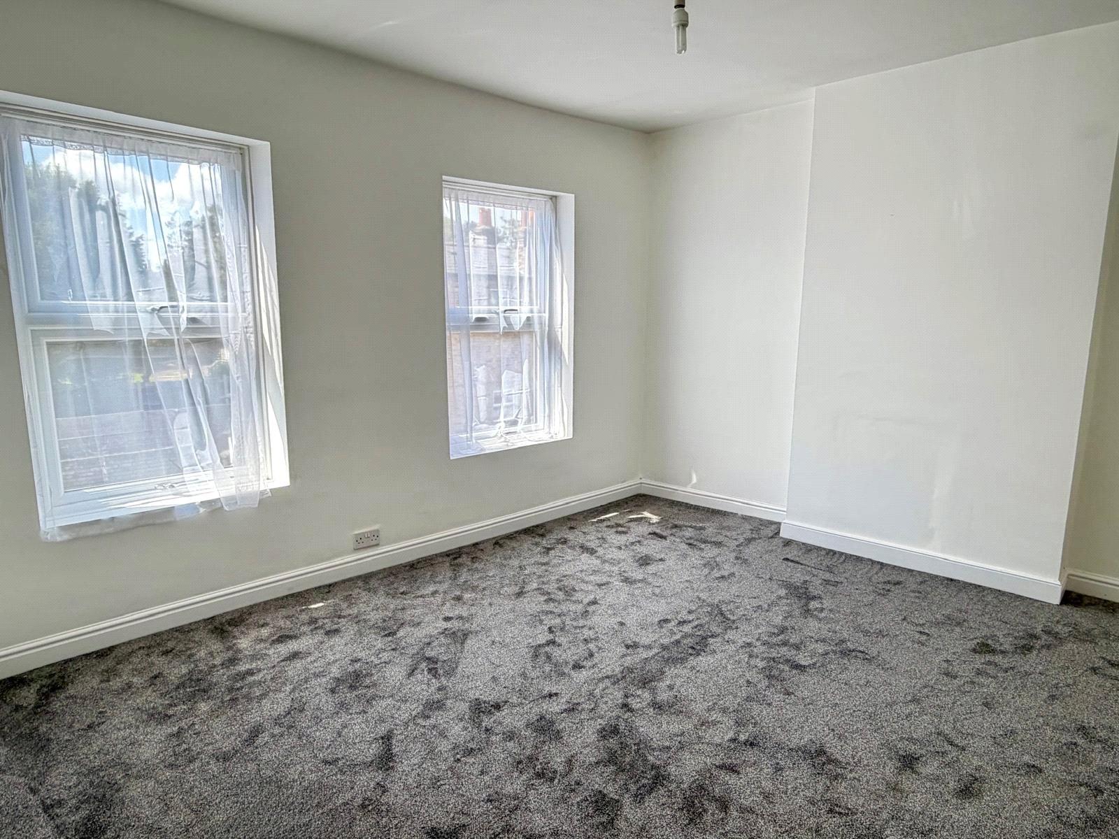 2 bedroom house for sale in Plumstead Common | Robinson Jackson