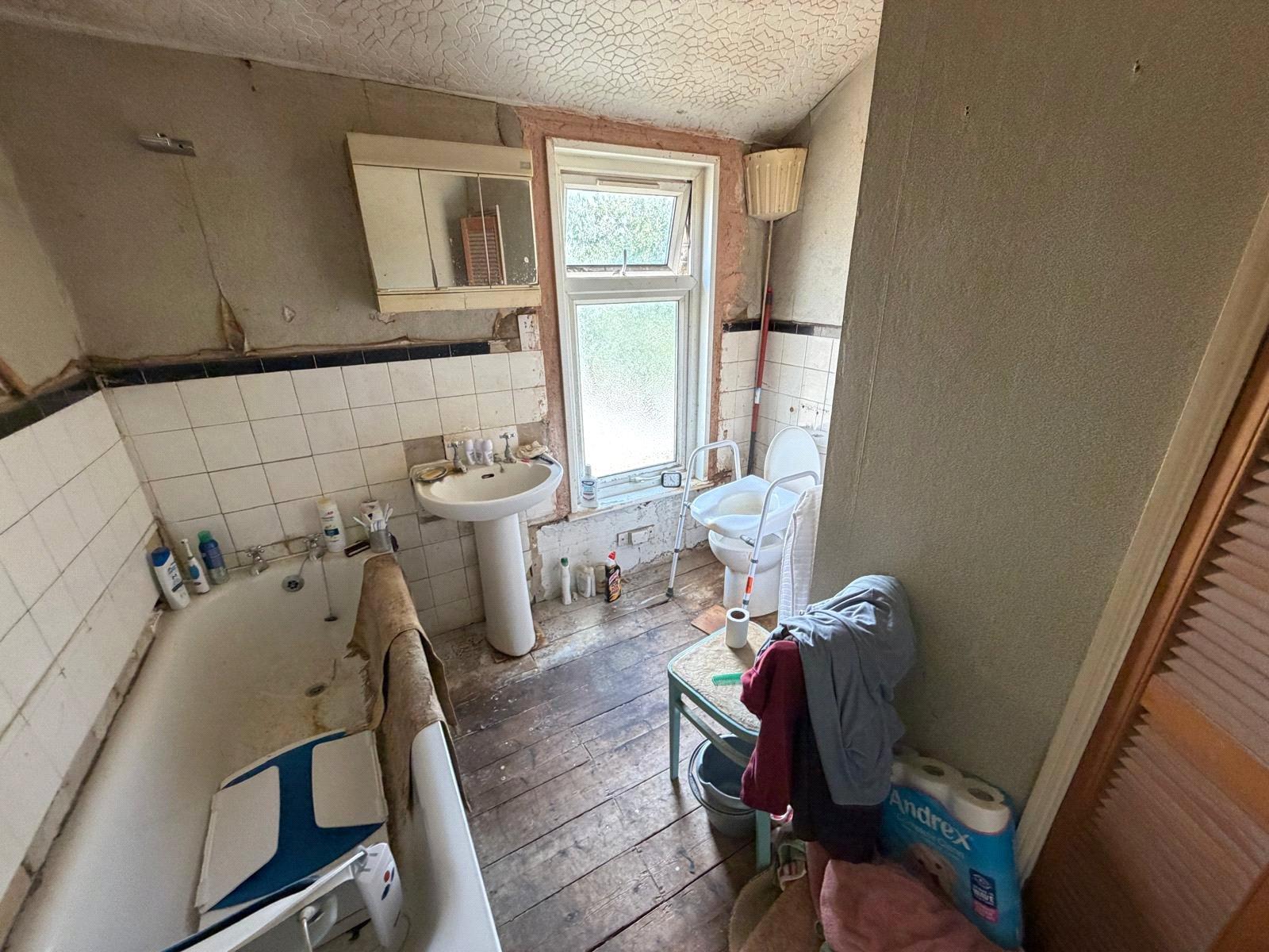 2 bedroom house for sale in Plumstead | Robinson Jackson