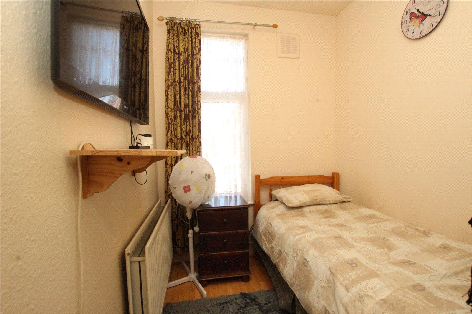 5 bedroom house for sale in London | Robinson Jackson