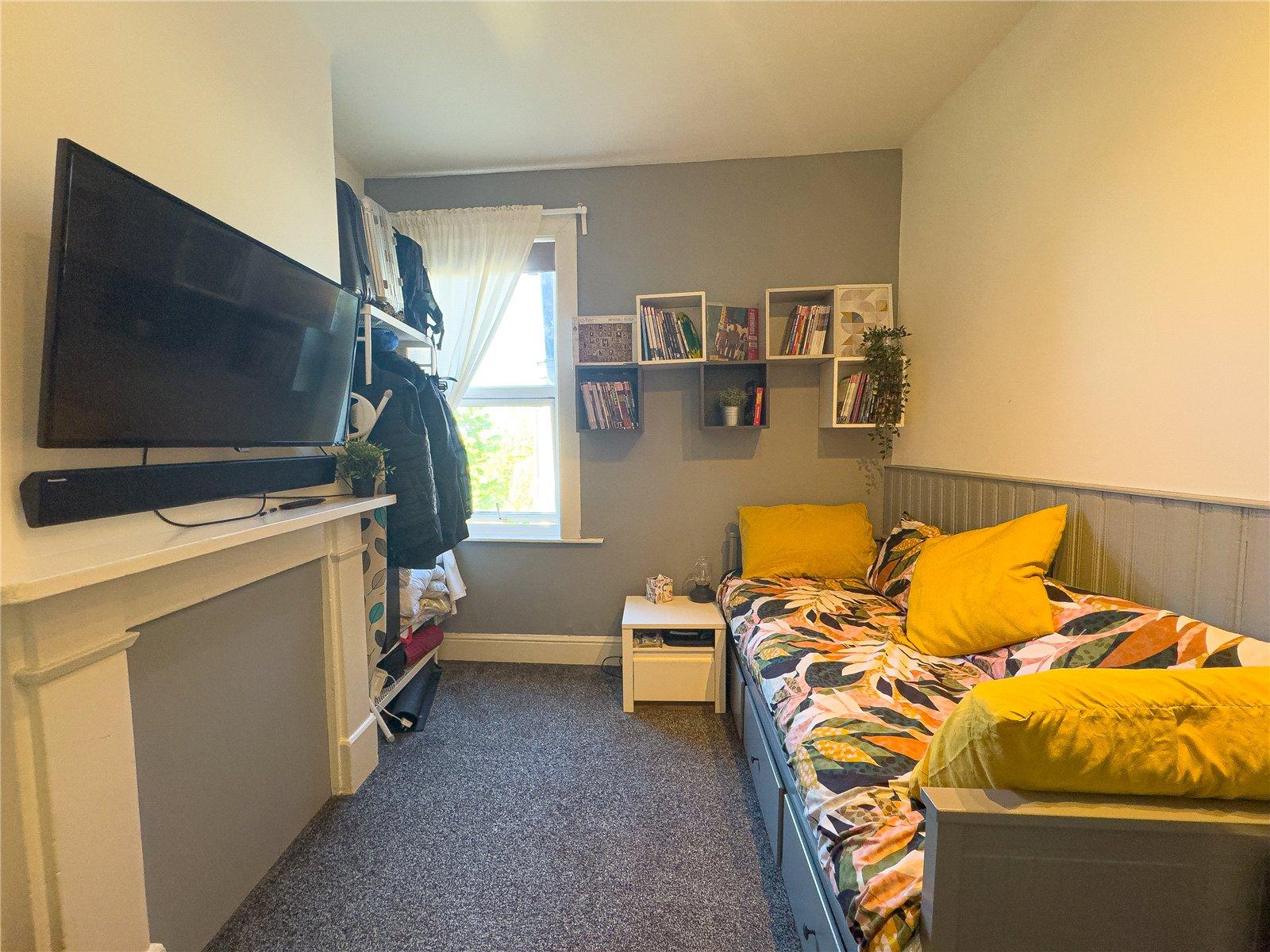 4 bedroom house for sale in Plumstead Common | Robinson Jackson