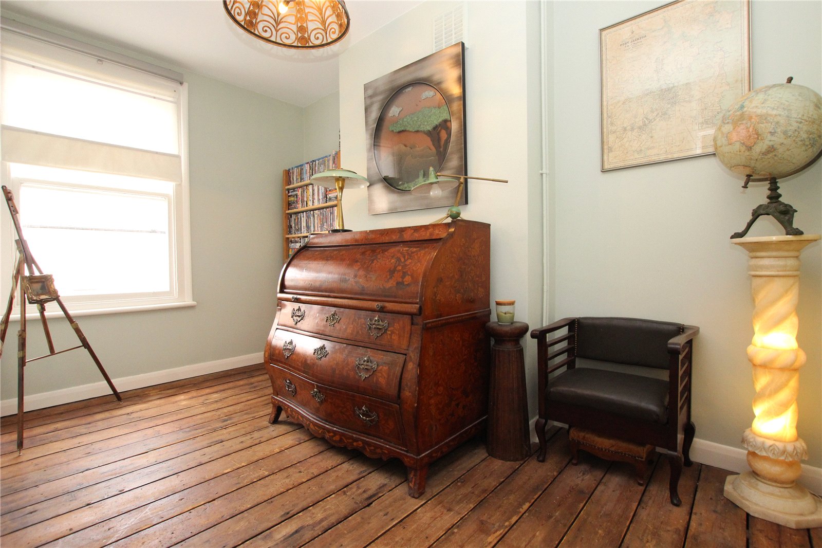 2 bedroom house for sale in Plumstead Common | Robinson Jackson
