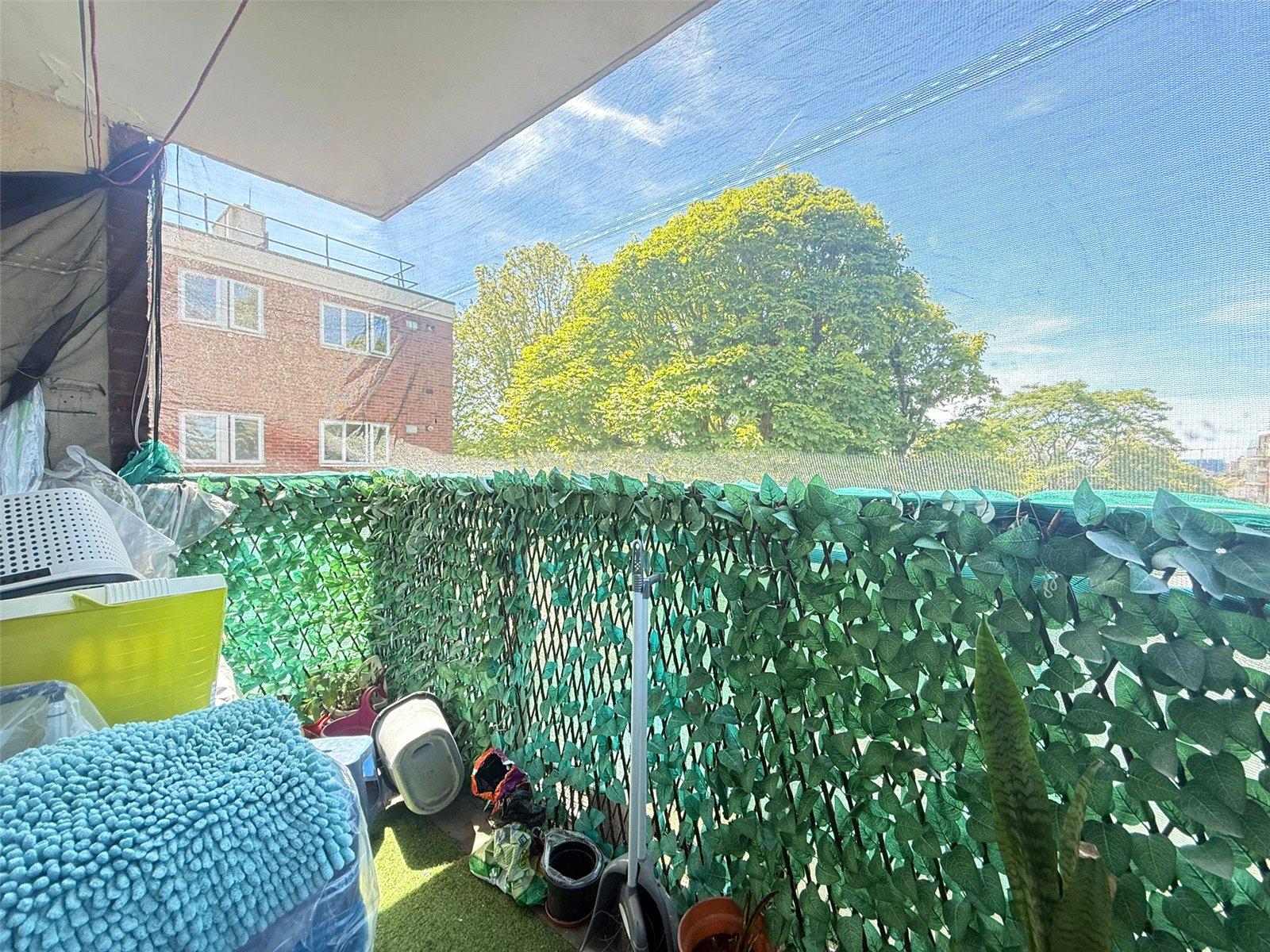 3 bedroom property for sale in Abbey Wood | Robinson Jackson