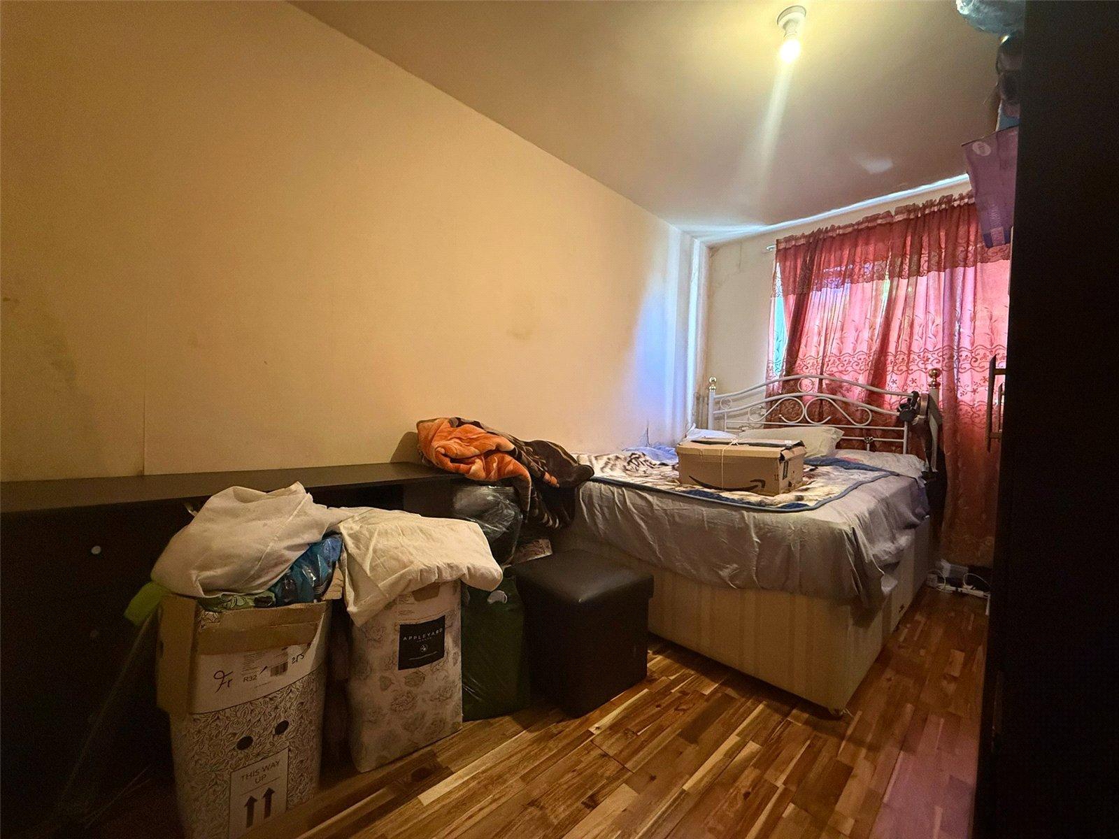 3 bedroom property for sale in Abbey Wood | Robinson Jackson