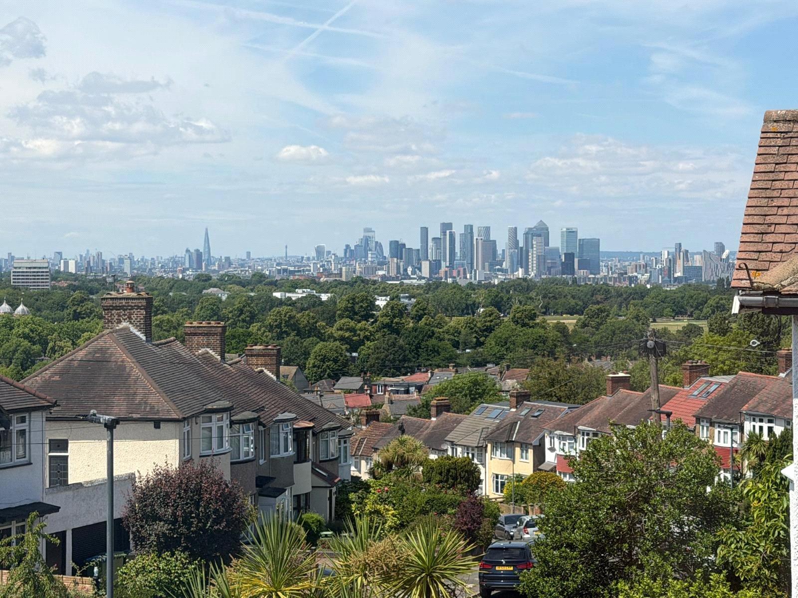 3 bedroom house for sale in Shooters Hill | Robinson Jackson