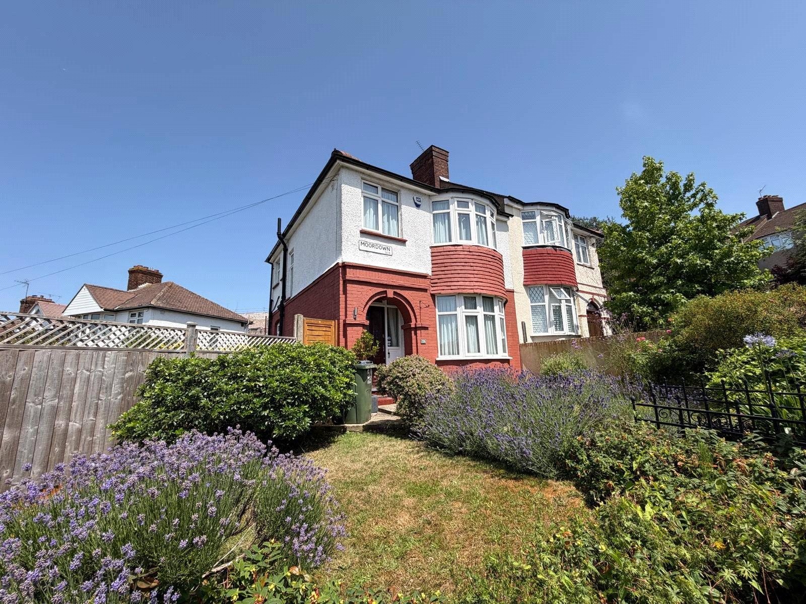3 bedroom house for sale in Shooters Hill | Robinson Jackson