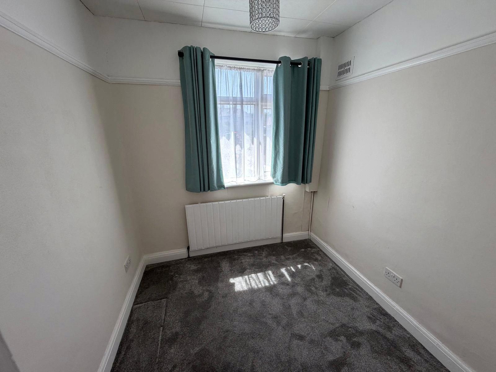 3 bedroom house for sale in Shooters Hill | Robinson Jackson