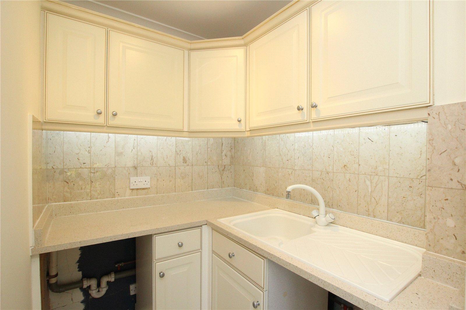 3 bedroom house for sale in Shooters Hill | Robinson Jackson