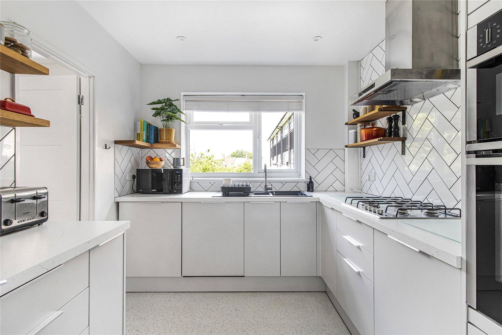 3 bedroom house for sale in Plumstead Common | Robinson Jackson