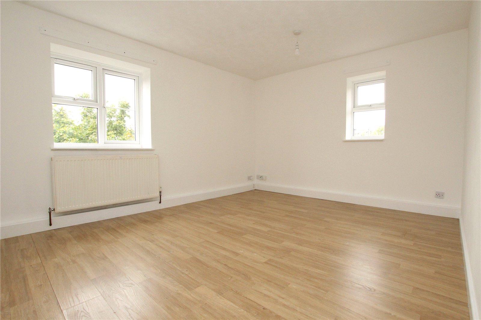 2 bedroom property for sale in Thamesmead | Robinson Jackson