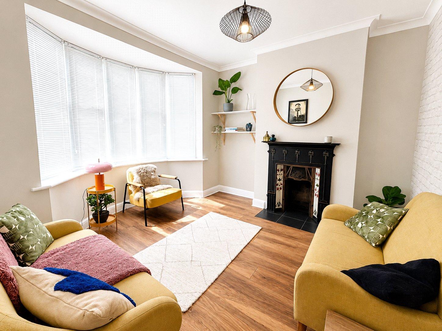 3 bedroom house for sale in Shooters Hill | Robinson Jackson