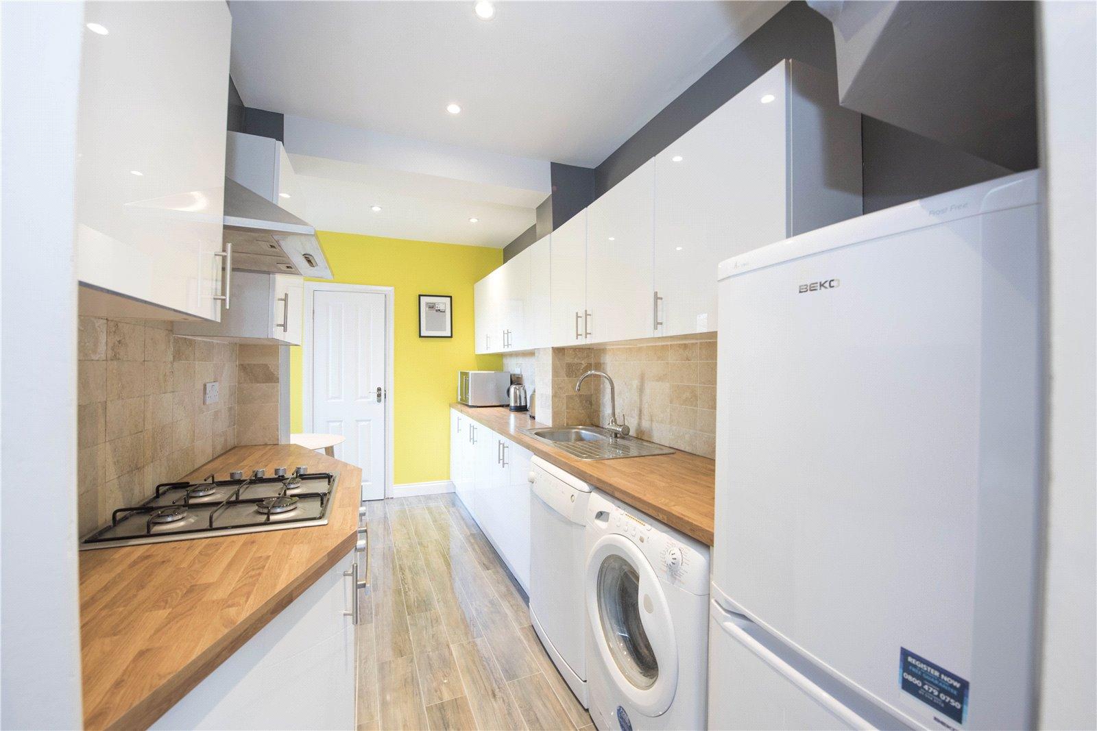 3 bedroom house for sale in Shooters Hill | Robinson Jackson