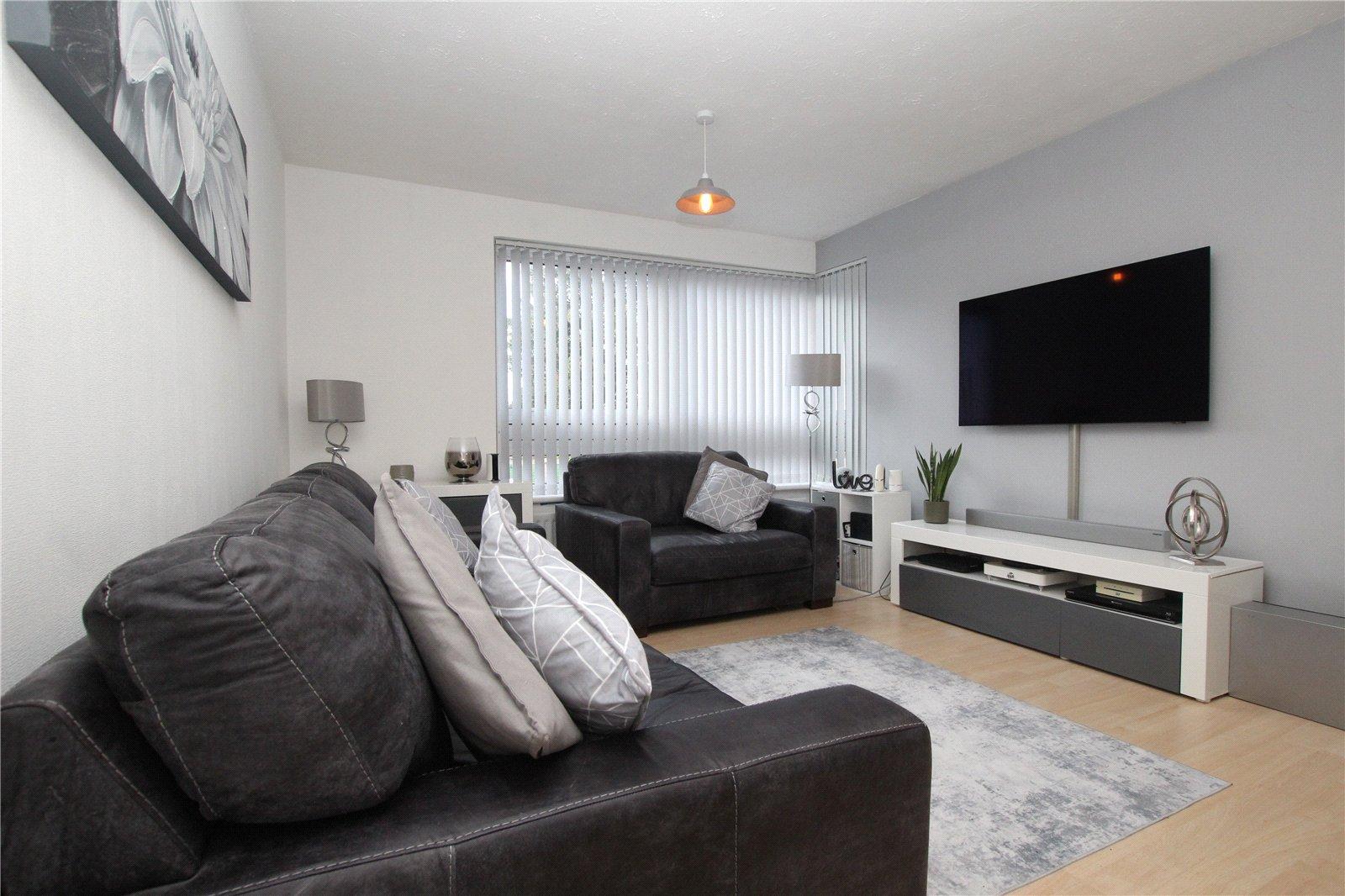 2 bedroom property for sale in Shooters Hill | Robinson Jackson