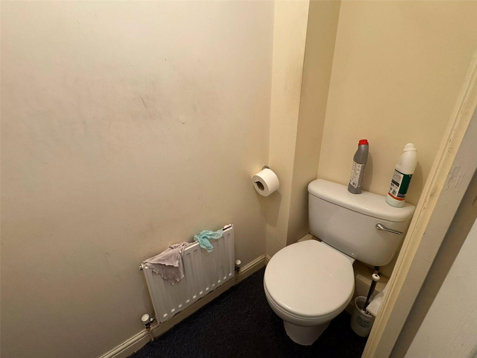 3 bedroom property for sale in Thamesmead | Robinson Jackson