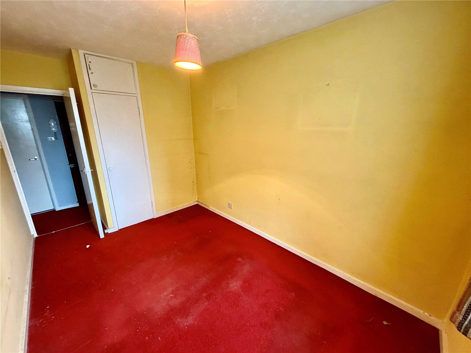2 bedroom property for sale in Shooters Hill | Robinson Jackson