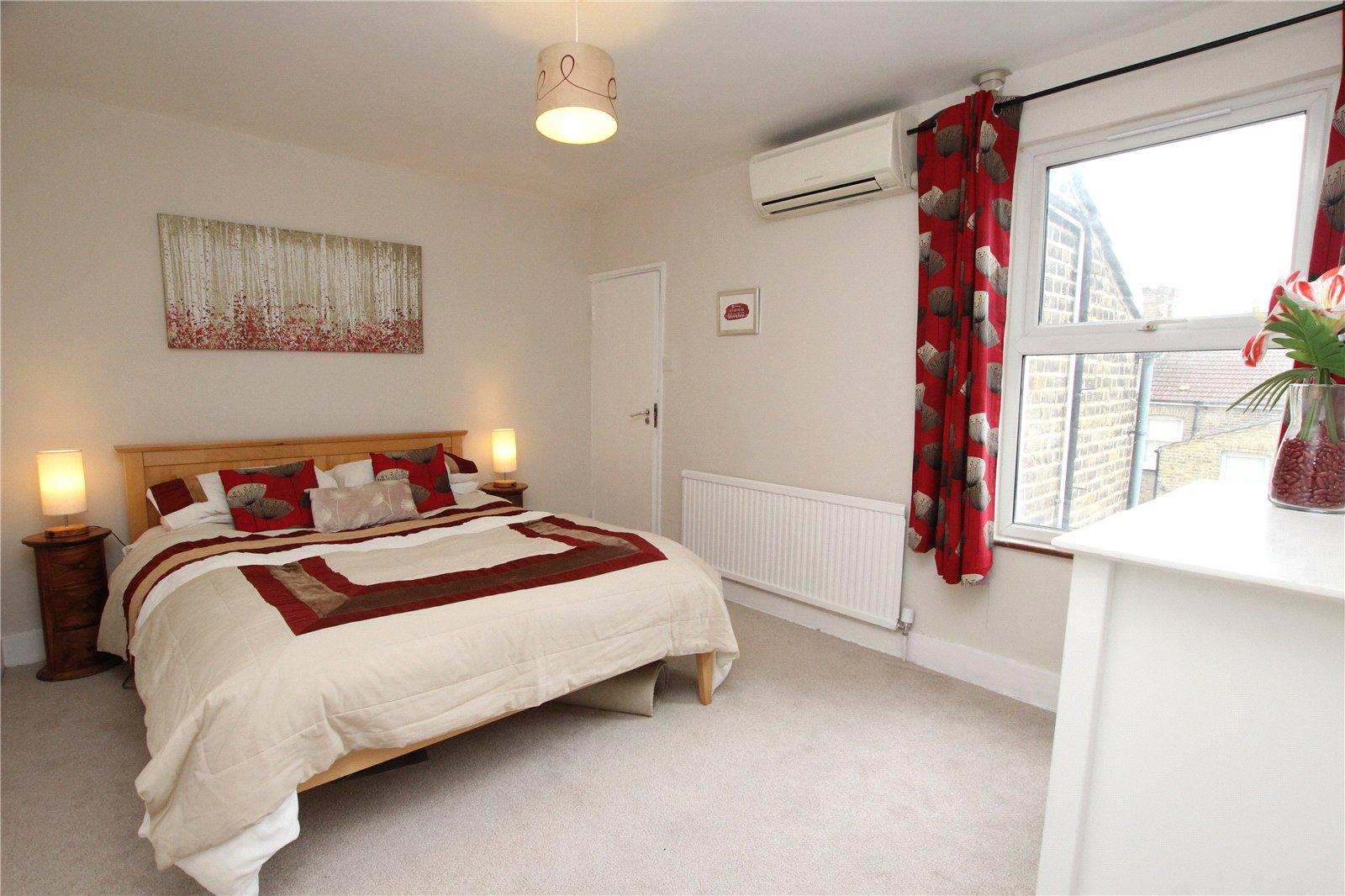 2 bedroom house for sale in Plumstead | Robinson Jackson