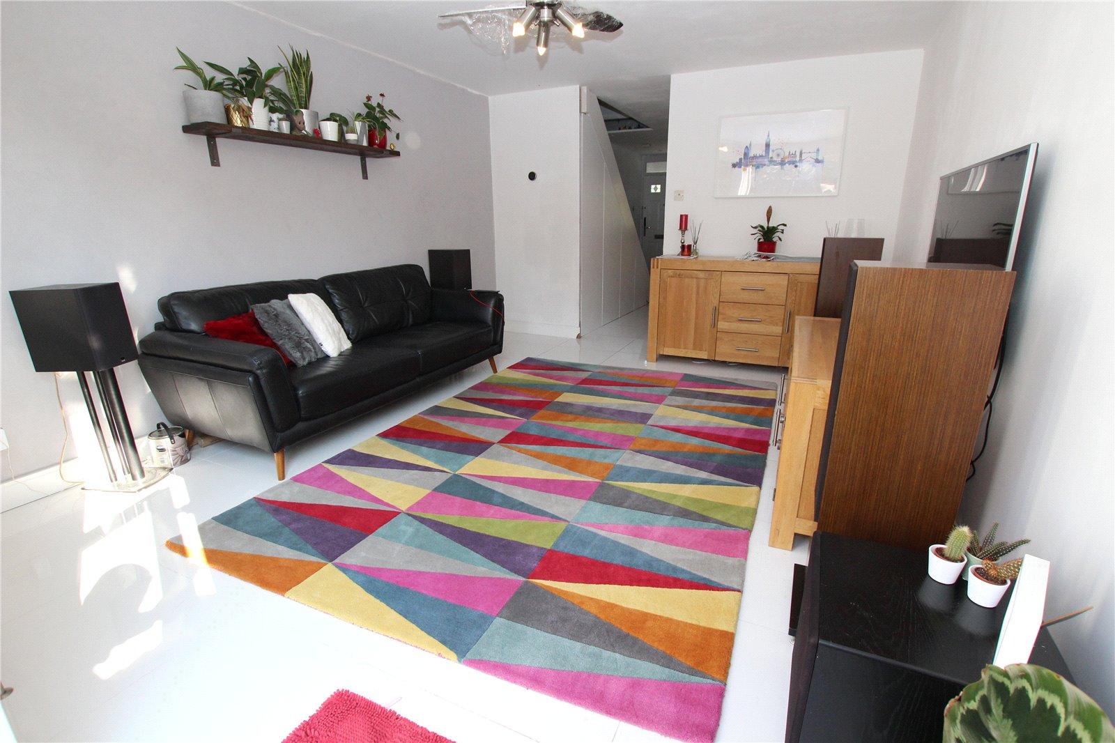 2 bedroom house for sale in Woolwich | Robinson Jackson