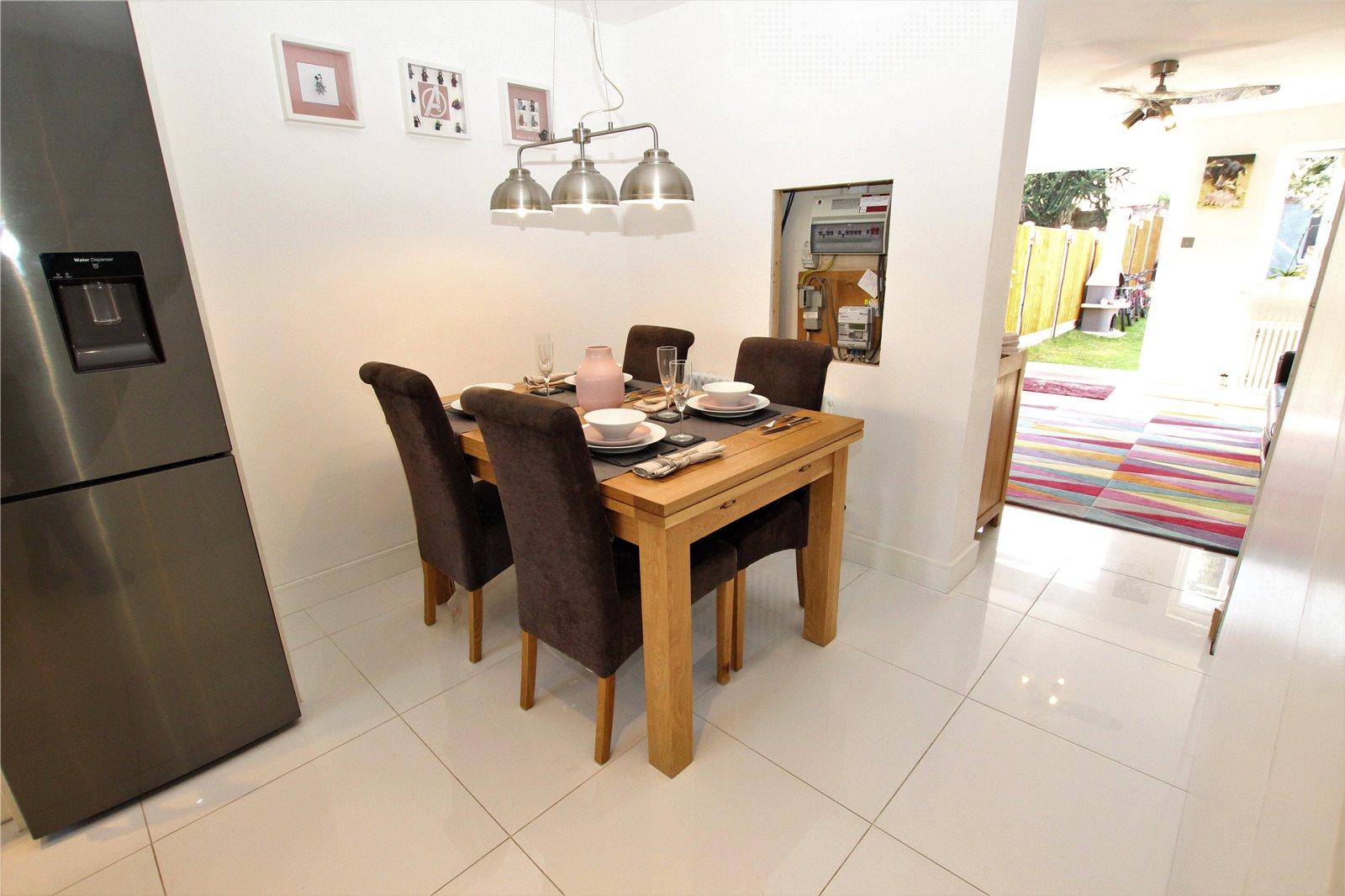 2 bedroom house for sale in Woolwich | Robinson Jackson