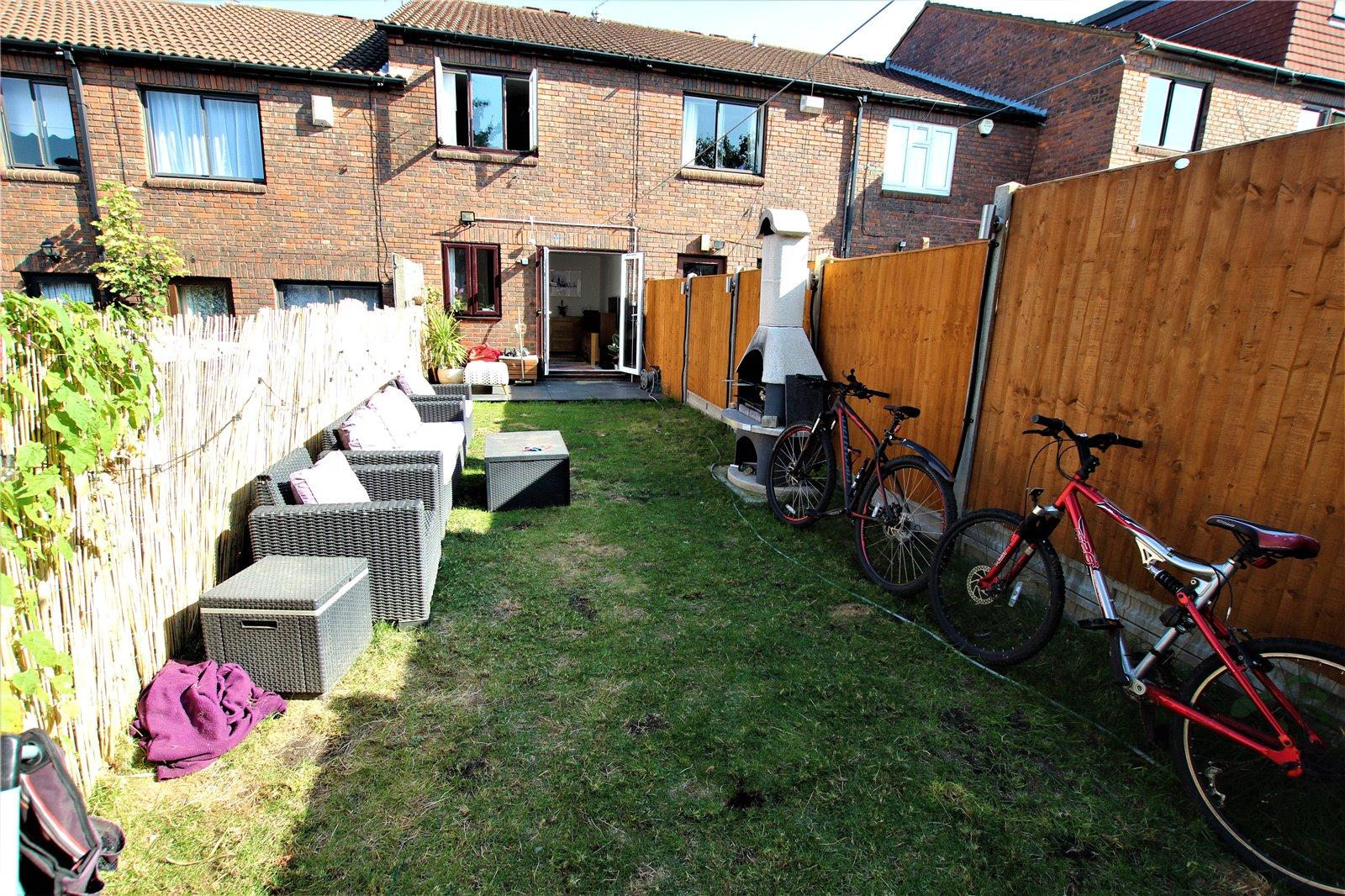 2 bedroom house for sale in Woolwich | Robinson Jackson