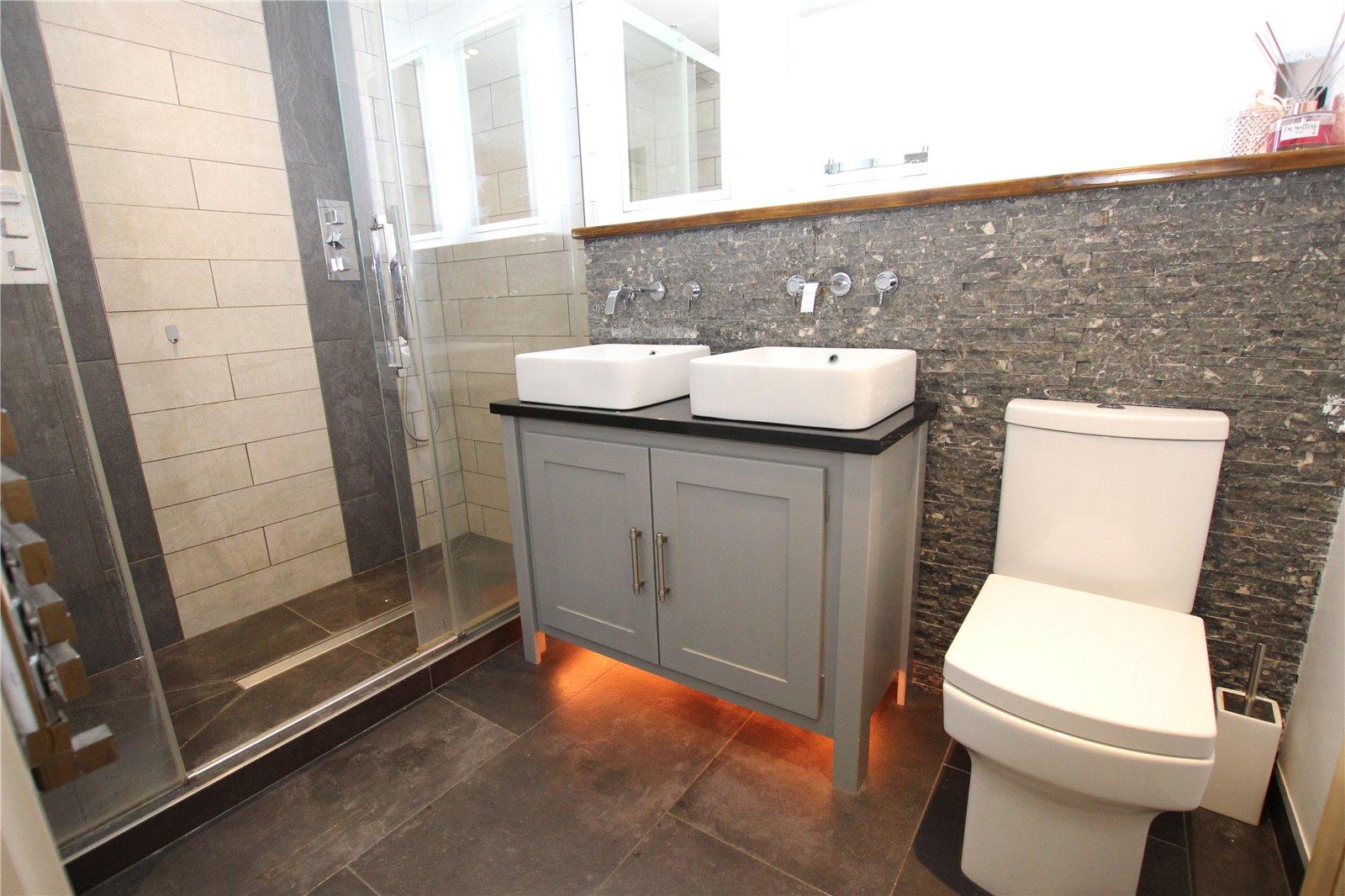 2 bedroom house for sale in Woolwich | Robinson Jackson