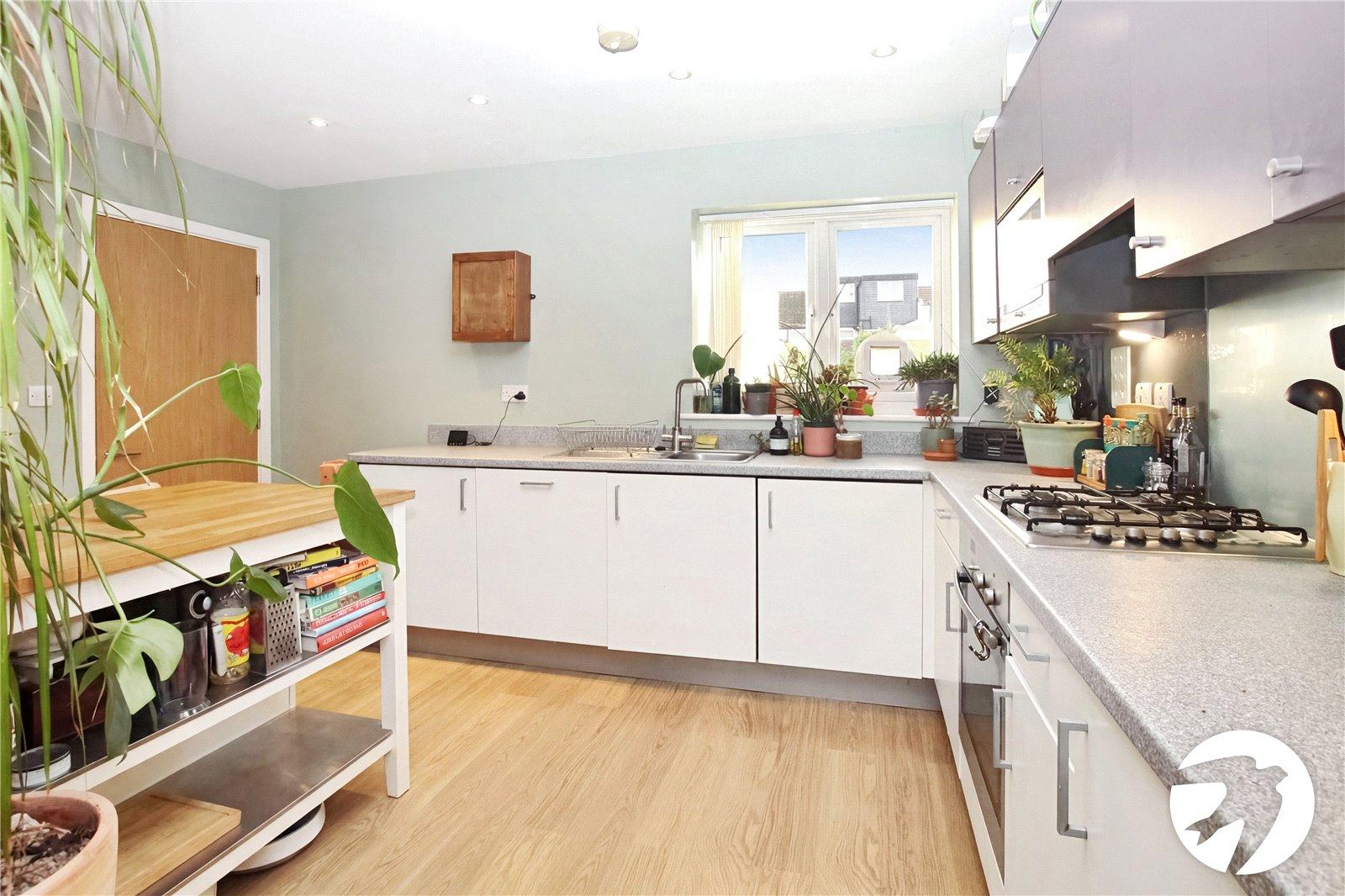 1 bedroom property for sale in Plumstead Common | Robinson Jackson