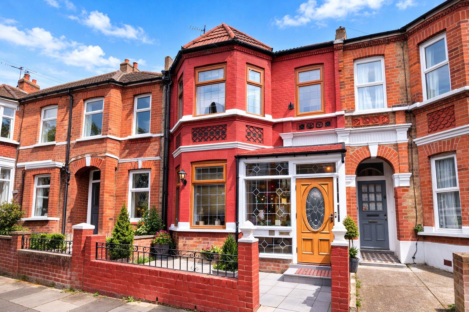 2 bedroom house for sale in Plumstead Common | Robinson Jackson
