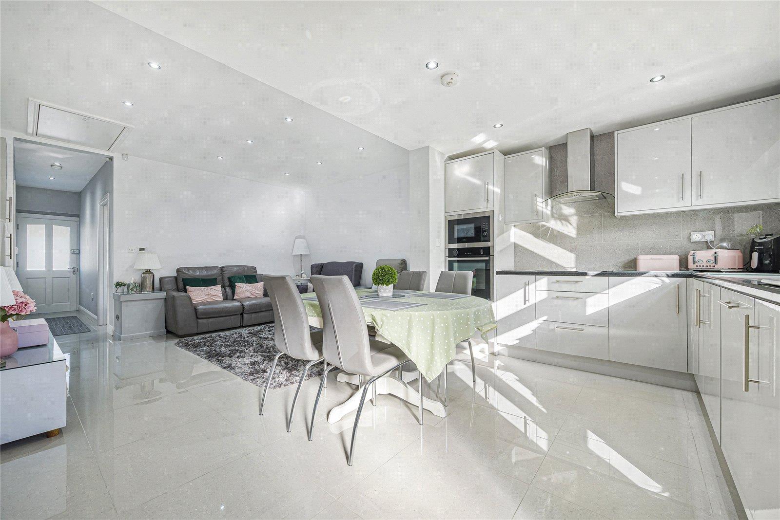 3 bedroom bungalow for sale in London | Robinson Jackson