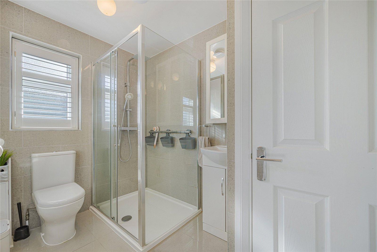 3 bedroom bungalow for sale in London | Robinson Jackson