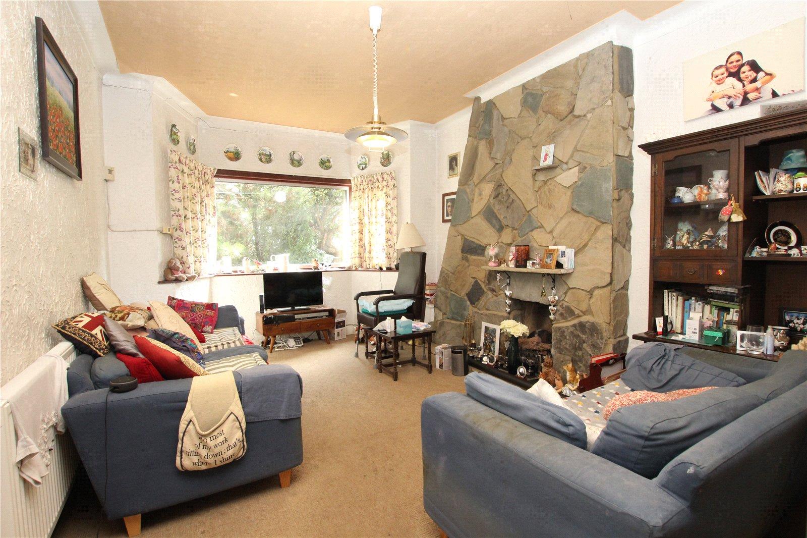 3 bedroom house for sale in London | Robinson Jackson
