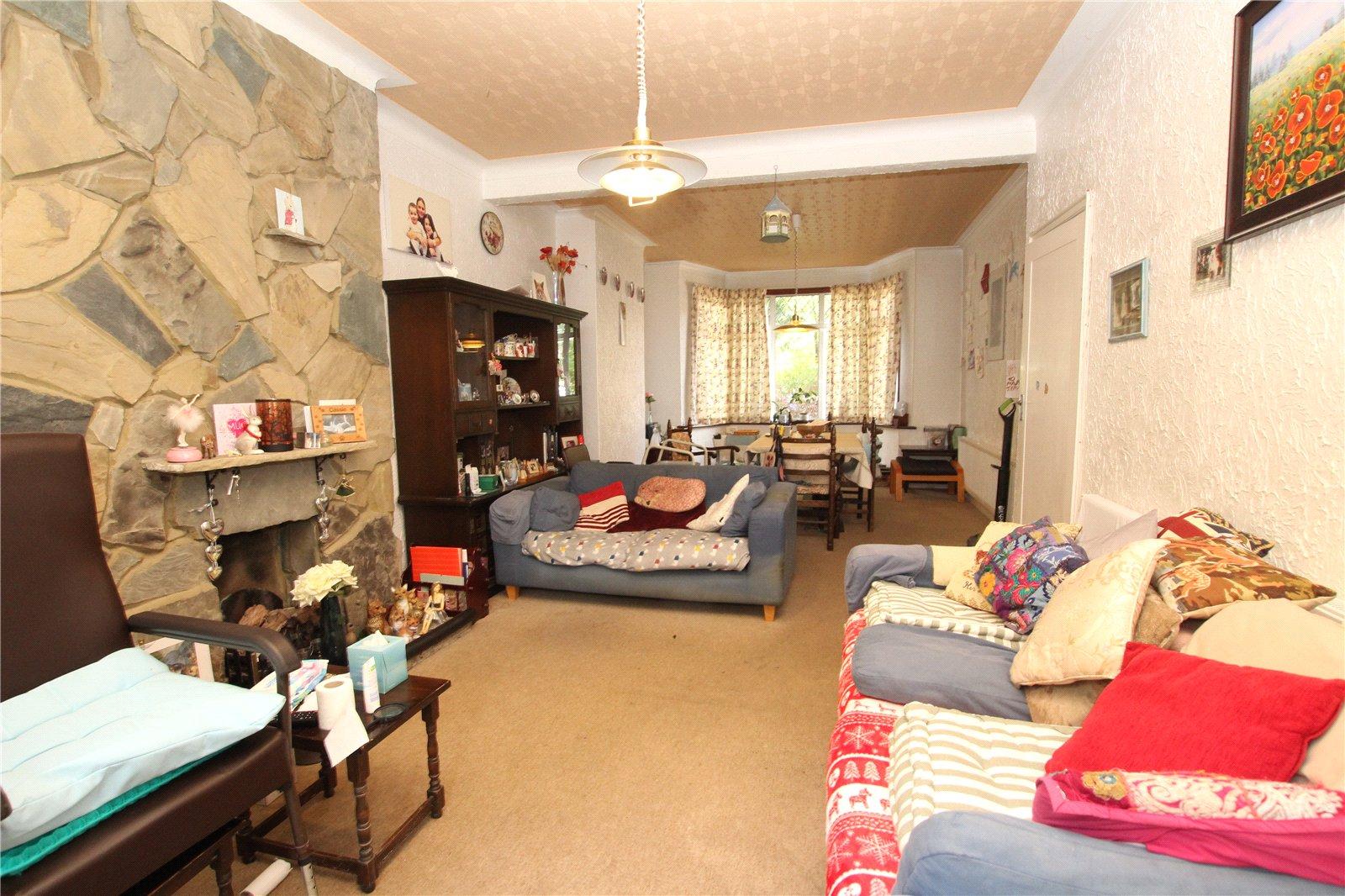 3 bedroom house for sale in London | Robinson Jackson