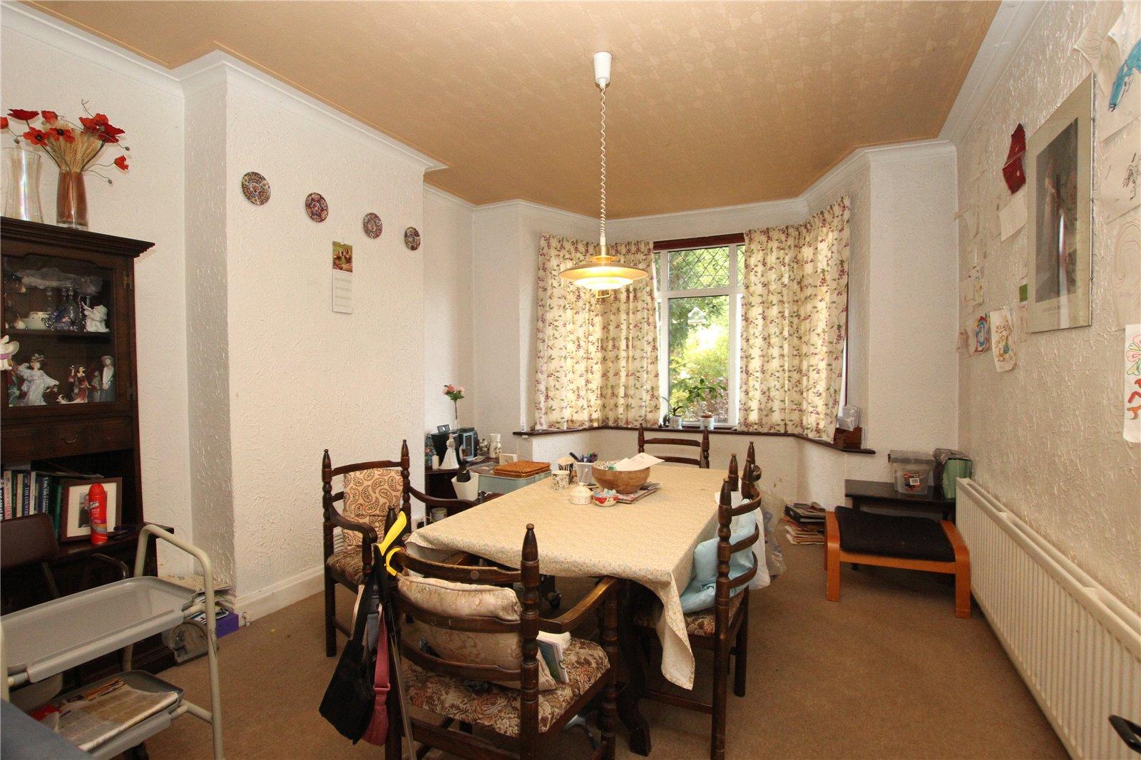 3 bedroom house for sale in London | Robinson Jackson