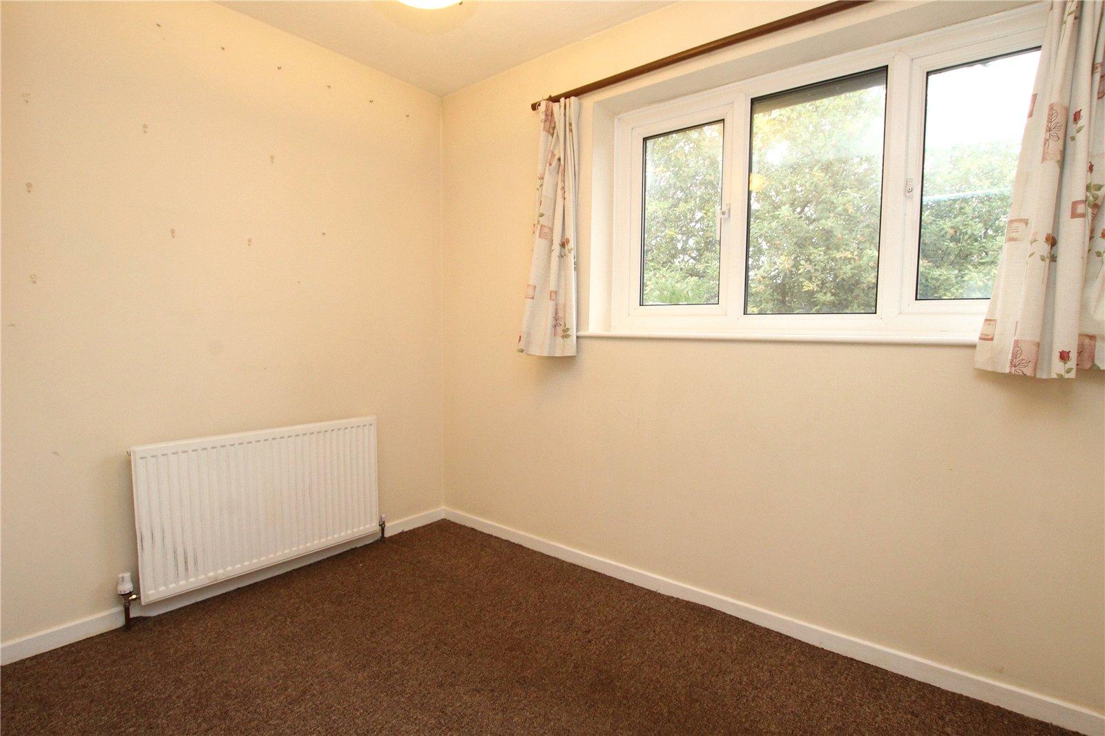 2 bedroom house for sale in London | Robinson Jackson