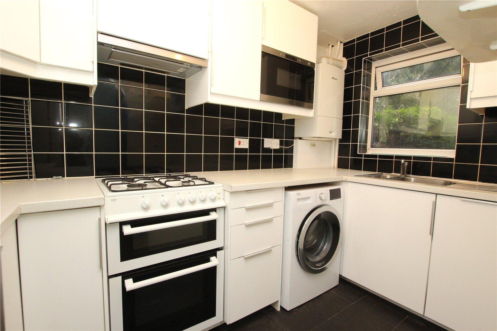 2 bedroom house for sale in London | Robinson Jackson