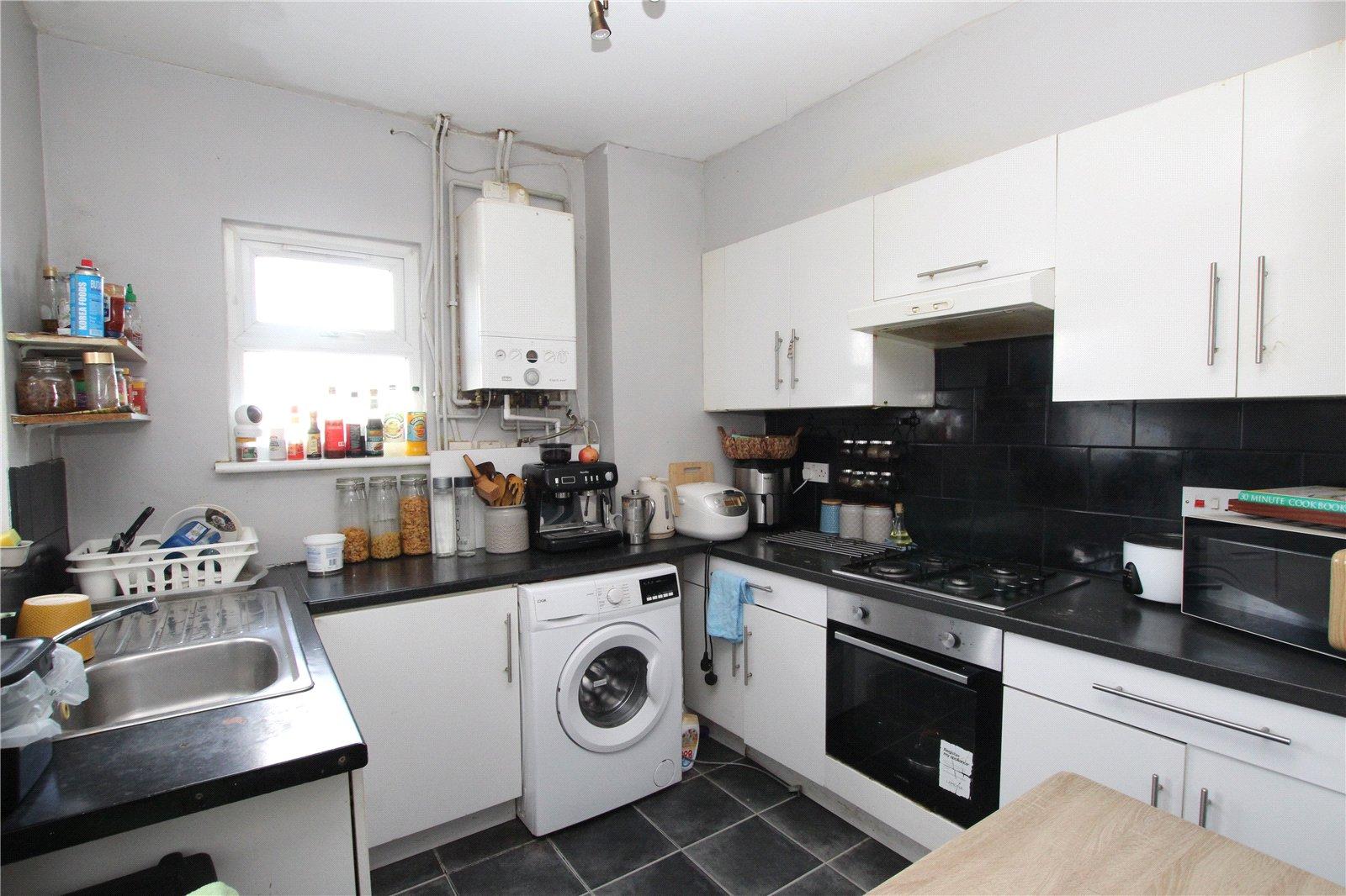 3 bedroom house for sale in London | Robinson Jackson