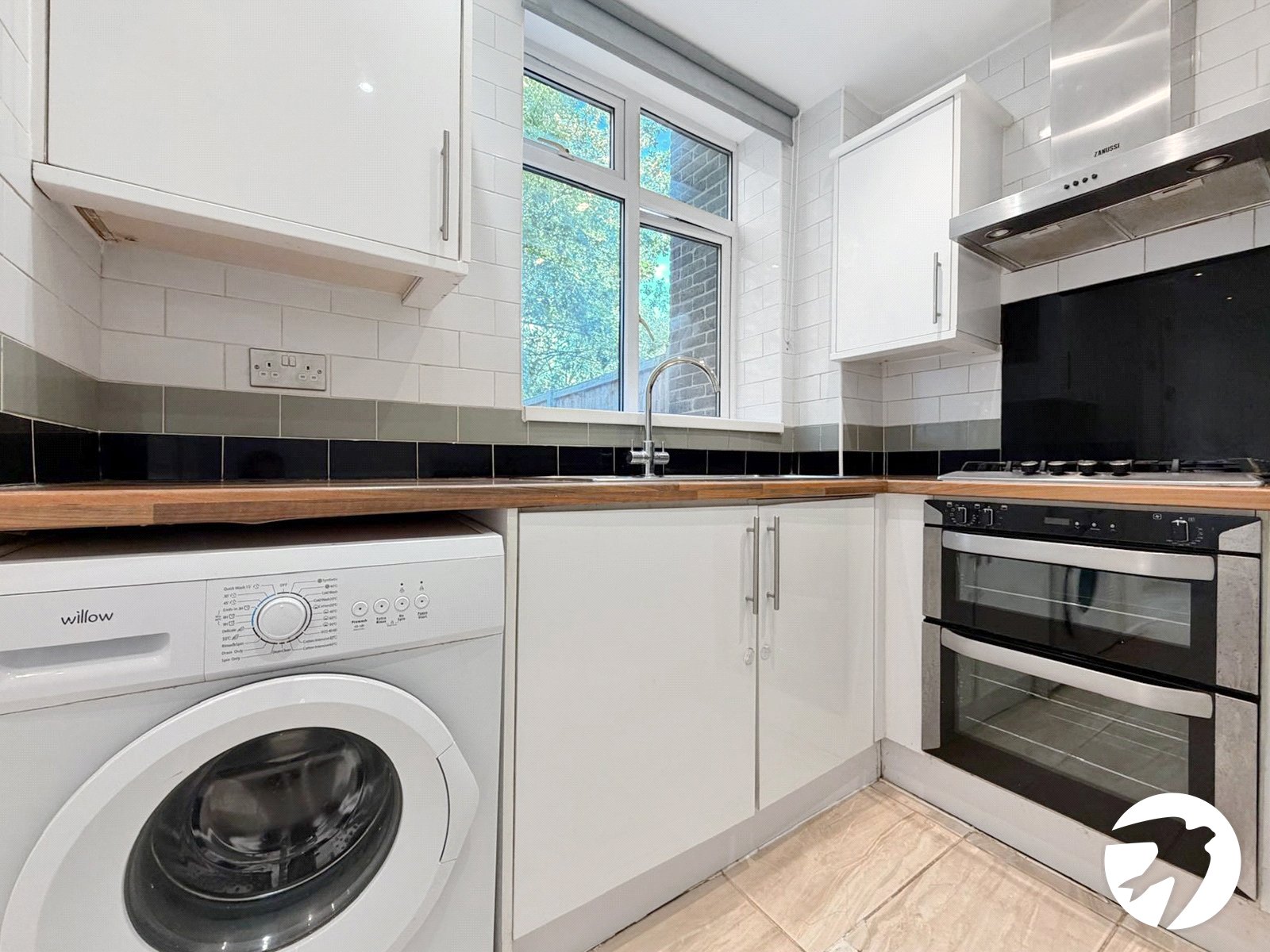 3 bedroom house to rent in London | 