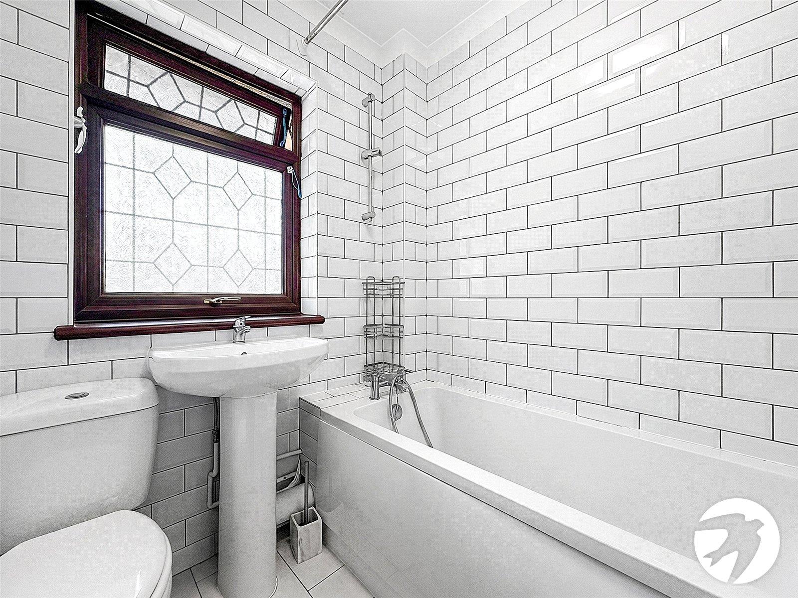 2 bedroom house to rent in London | 
