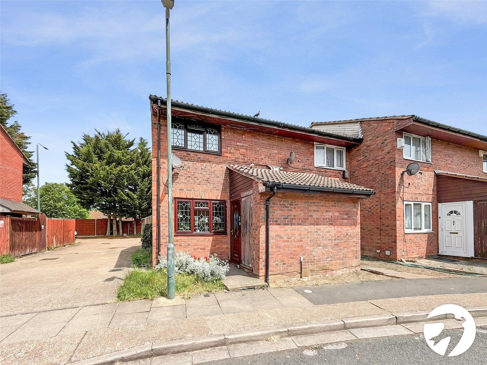 2 bedroom house to rent in London | 