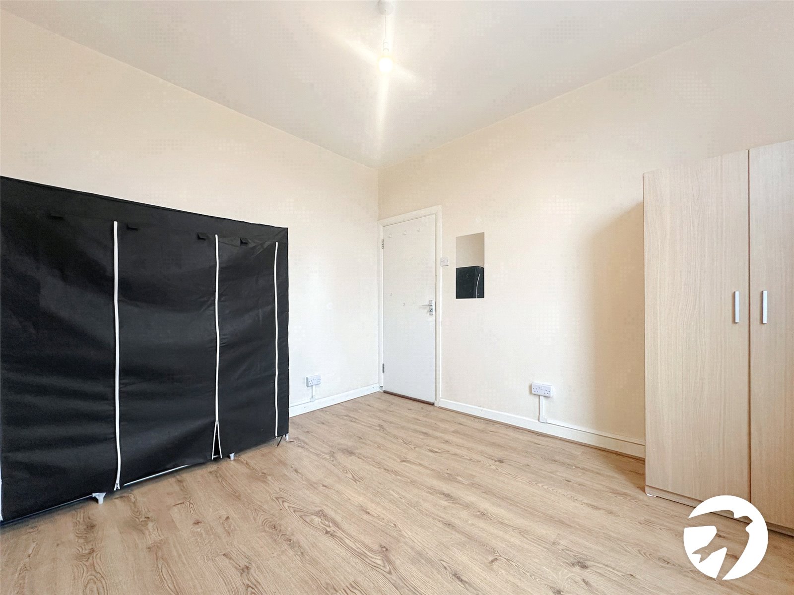 3 bedroom property to rent in Plumstead | 