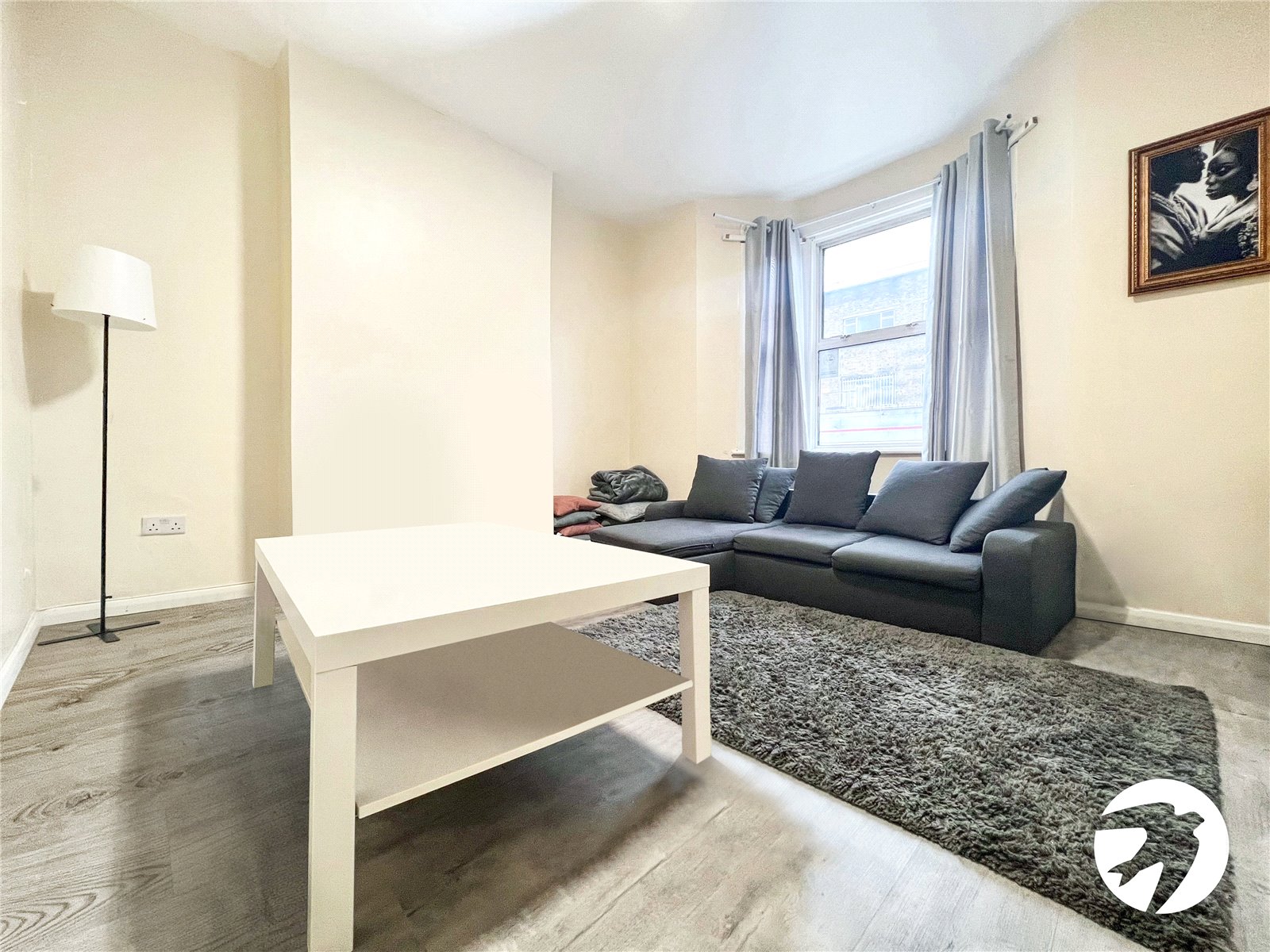3 bedroom property to rent in Plumstead | 