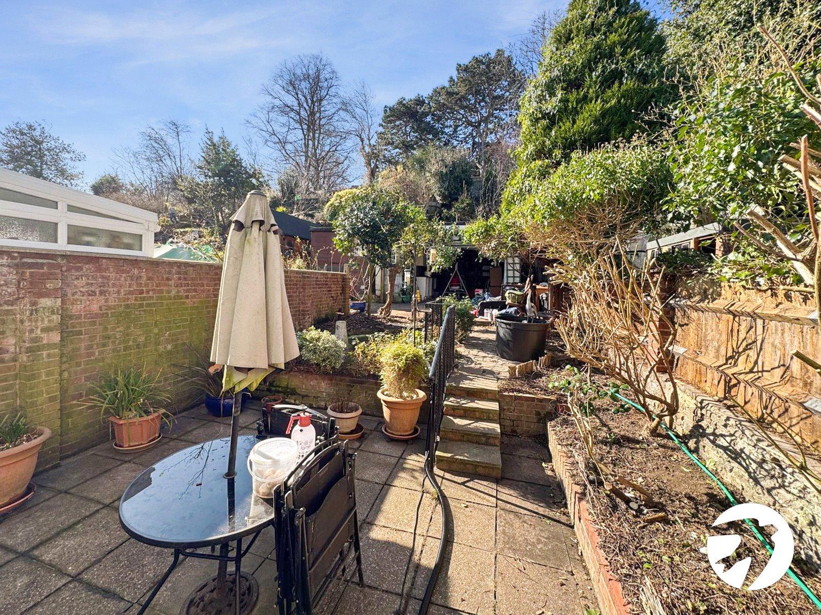 3 bedroom house to rent in London | 