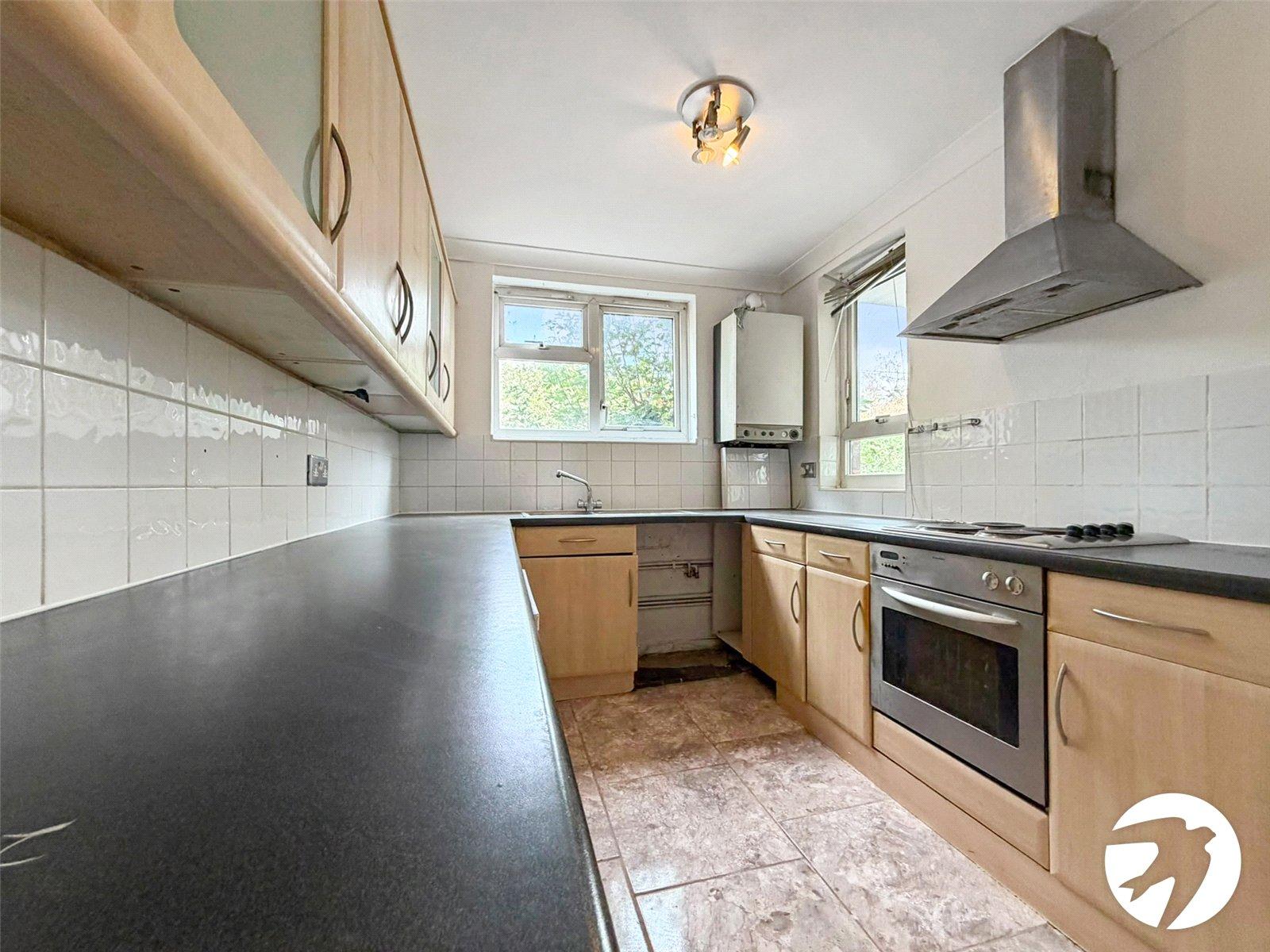 2 bedroom property to rent in London | 