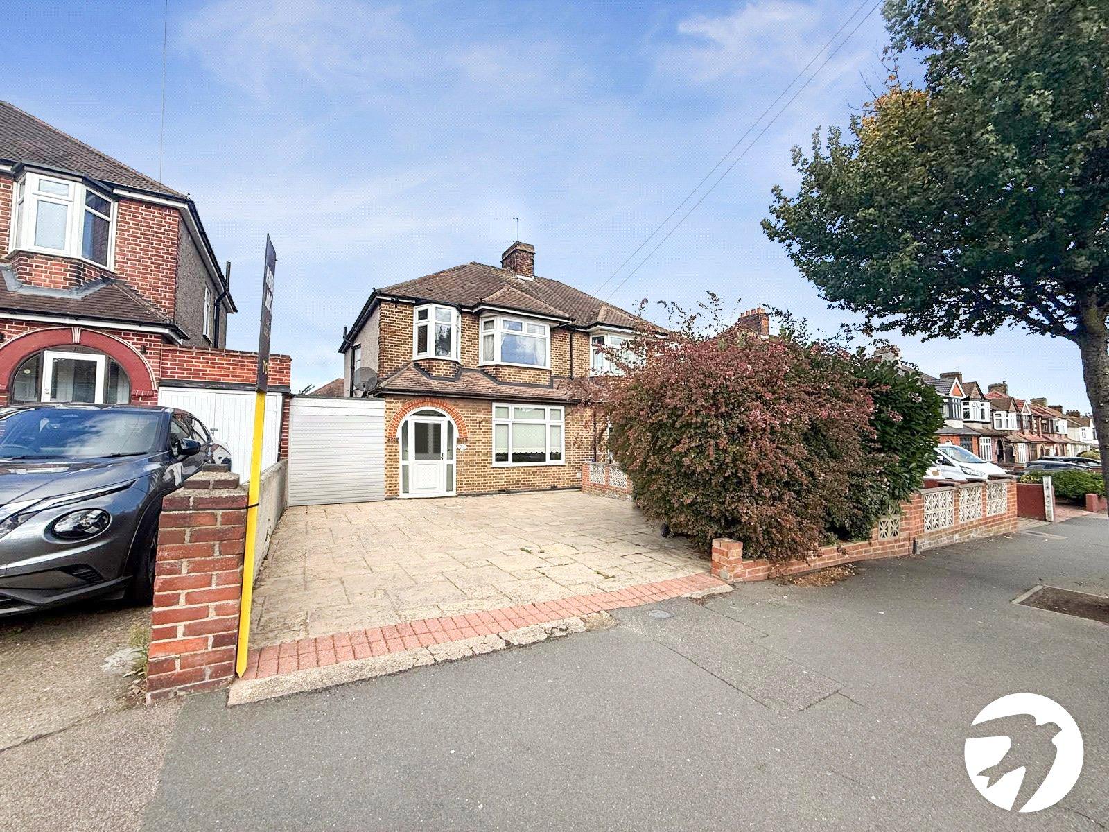 3 bedroom house to rent in Welling | 